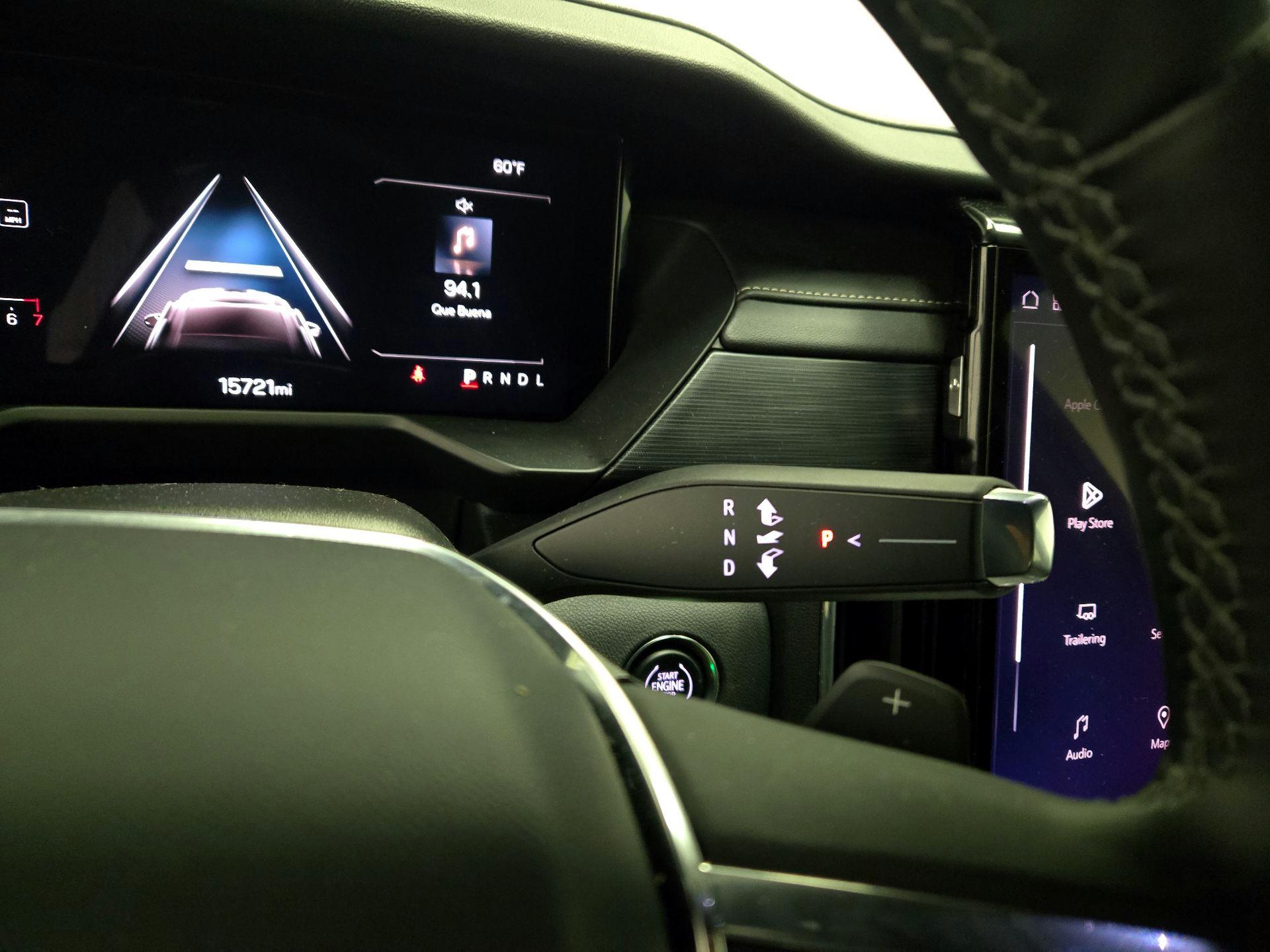 Thumbnail: 2025 GMC Acadia - 18