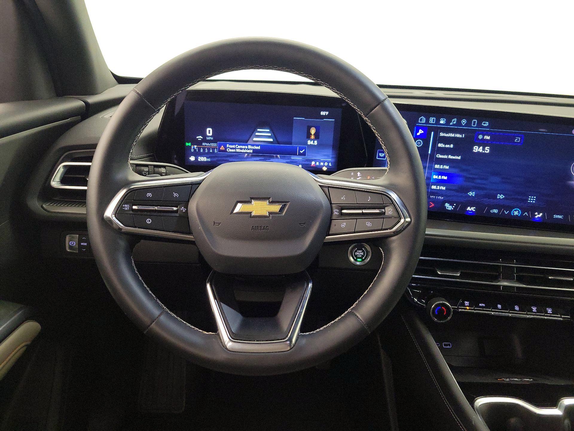 Thumbnail: 2025 Chevrolet Traverse - 10