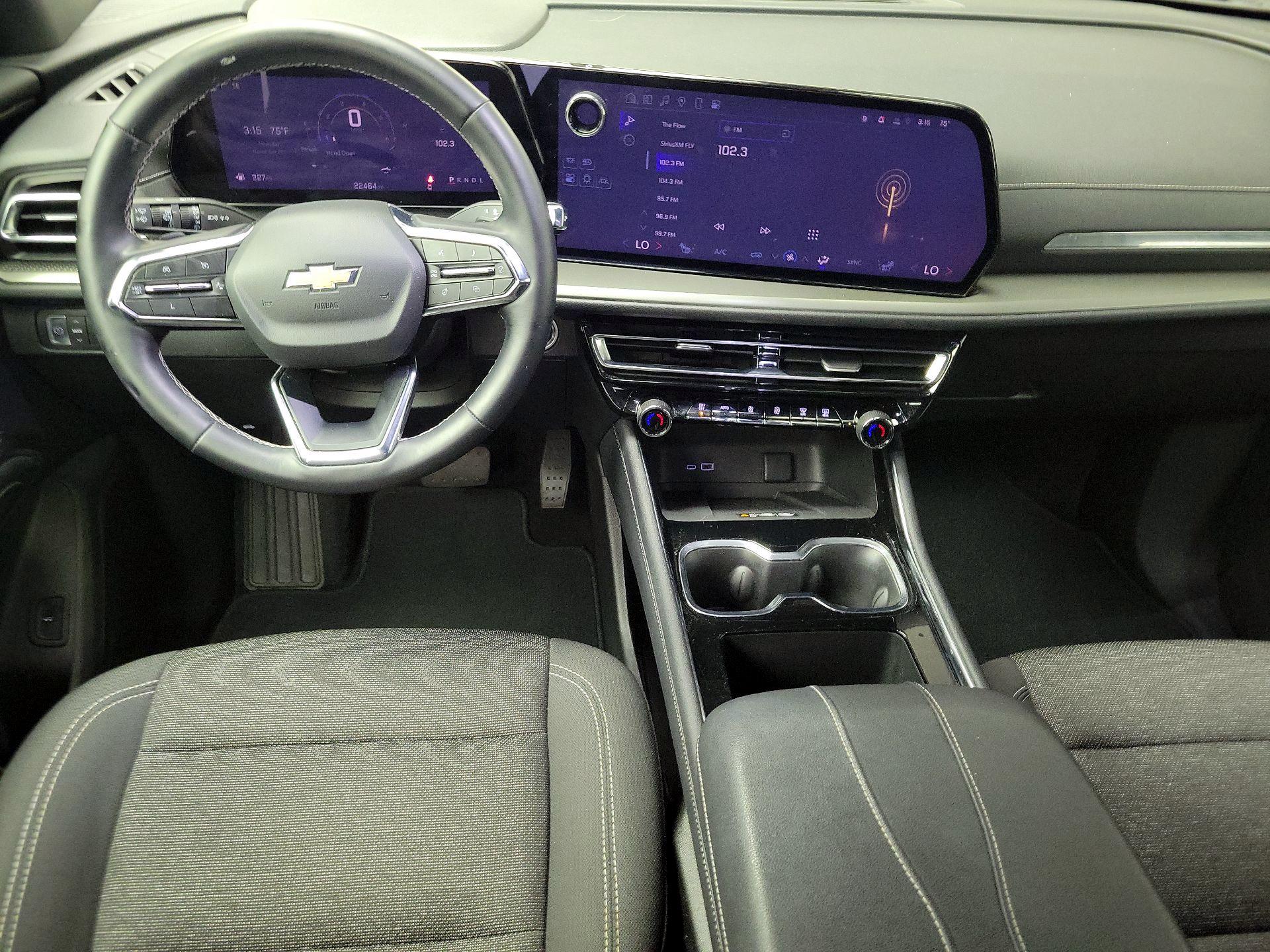 Thumbnail: 2025 Chevrolet Traverse - 9