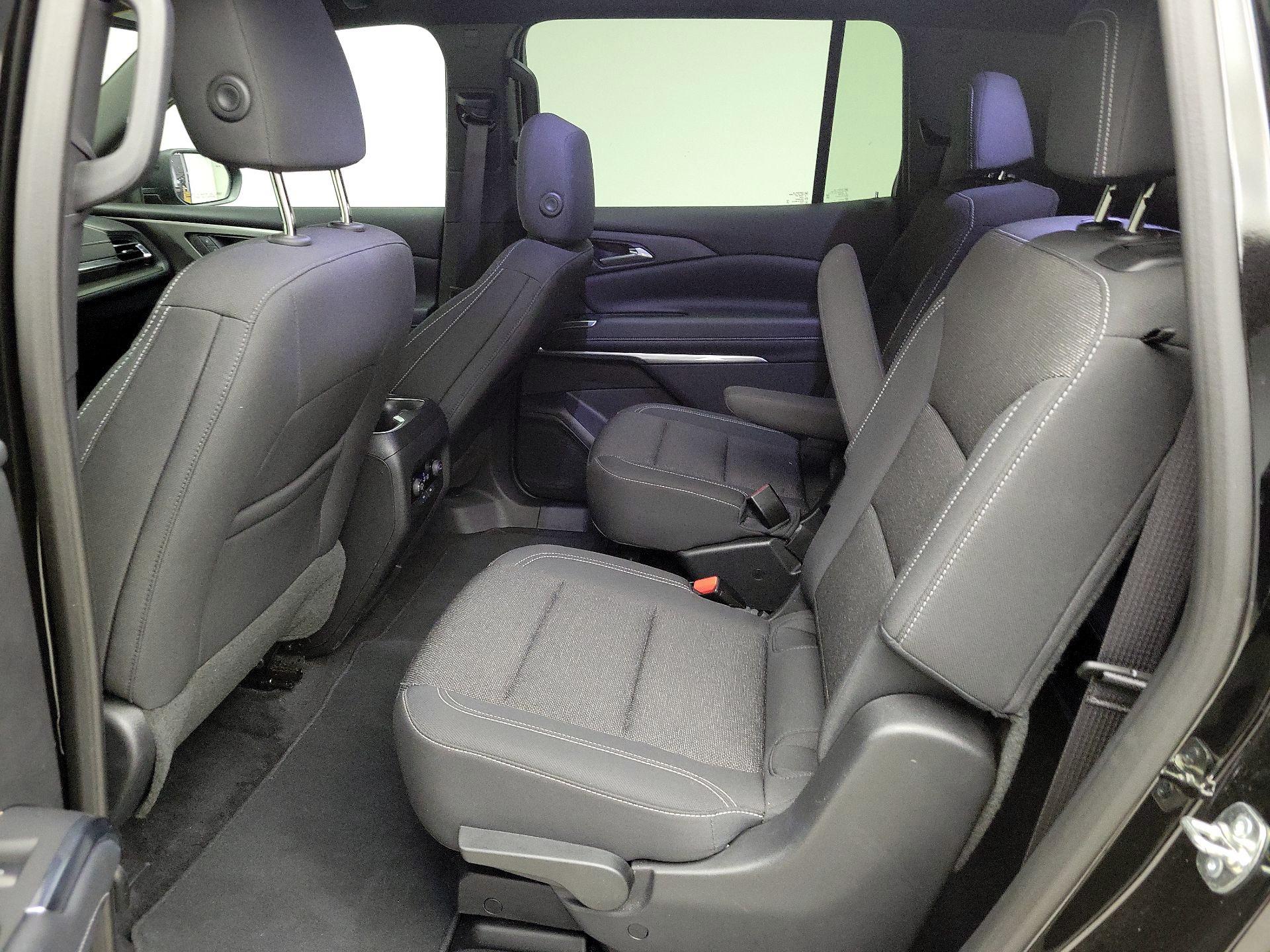 Thumbnail: 2025 Chevrolet Traverse - 19