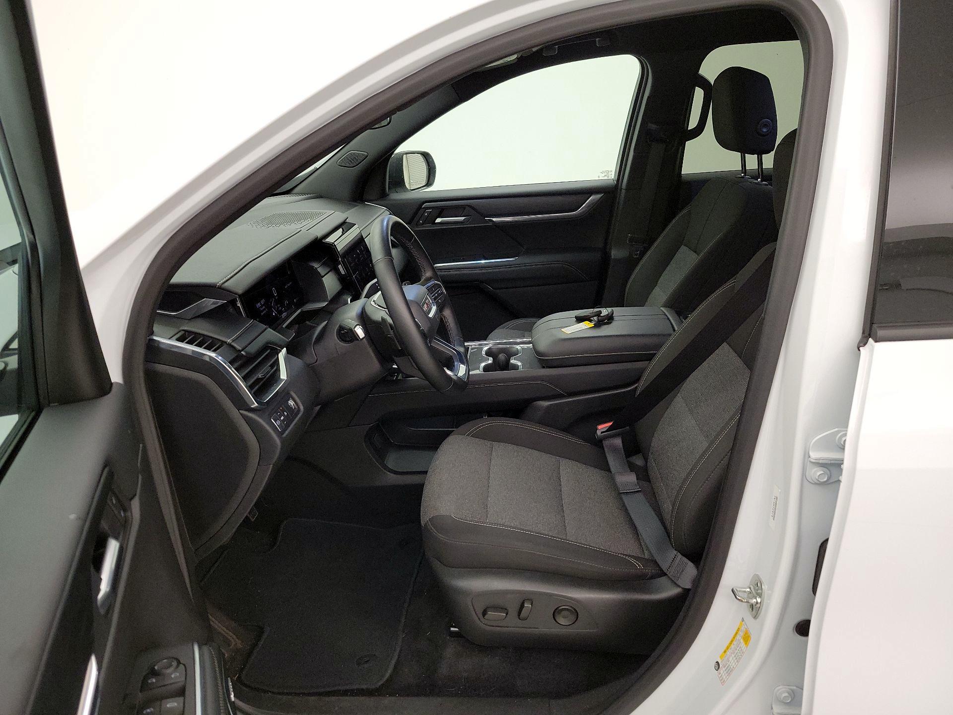 Thumbnail: 2025 GMC Acadia - 11