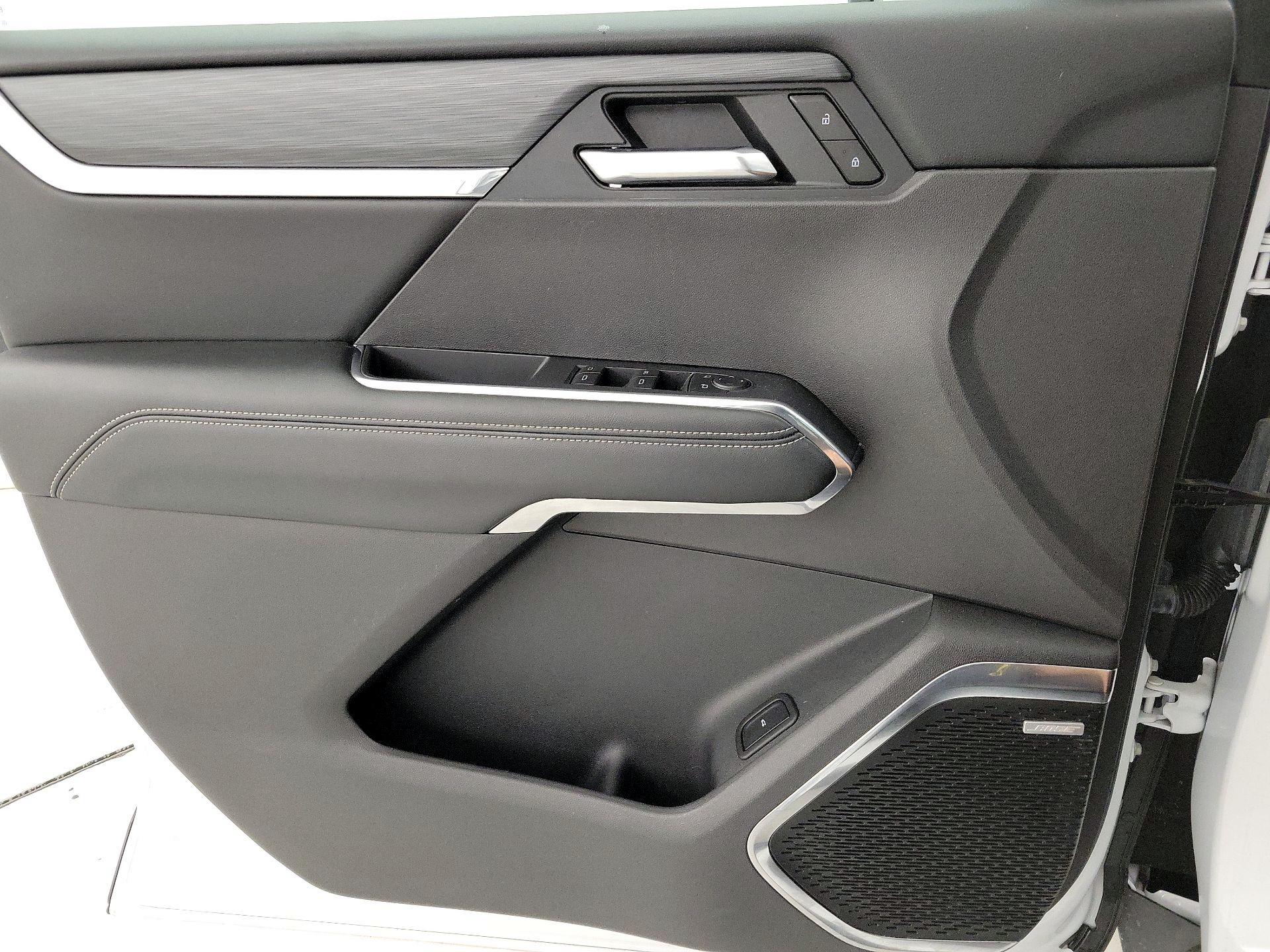 Thumbnail: 2025 GMC Acadia - 12