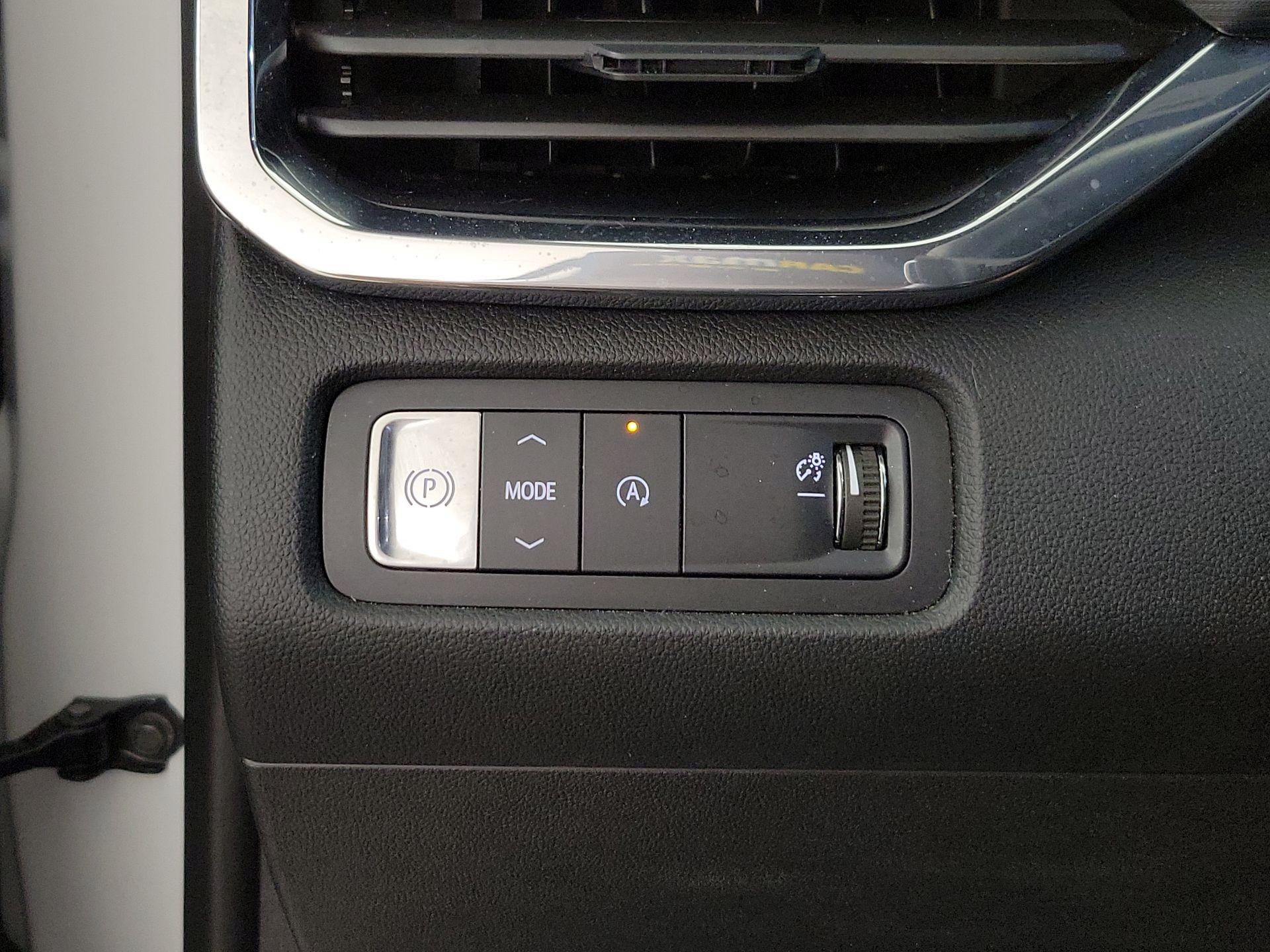 Thumbnail: 2025 GMC Acadia - 13