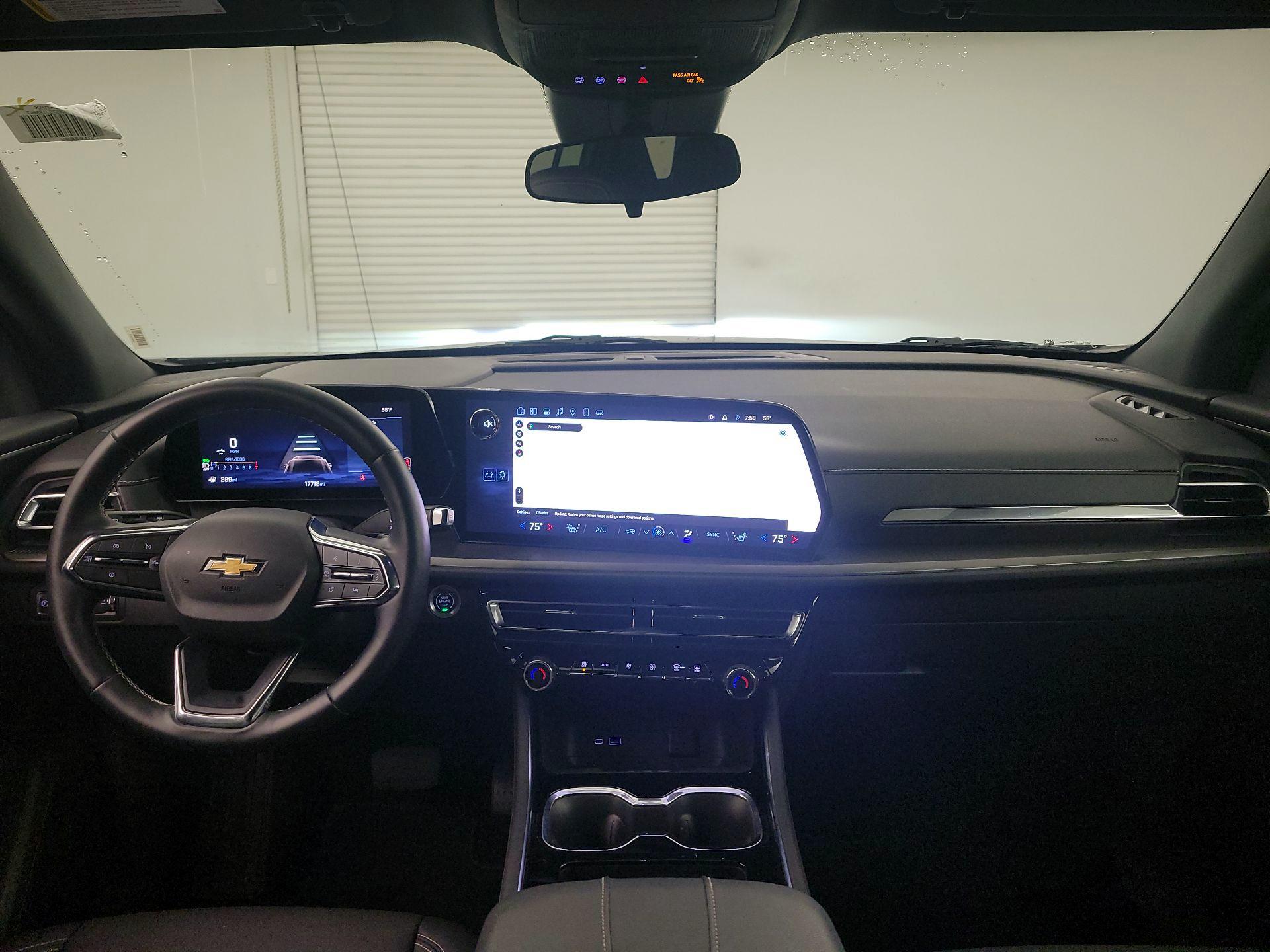 Thumbnail: 2025 Chevrolet Traverse - 9