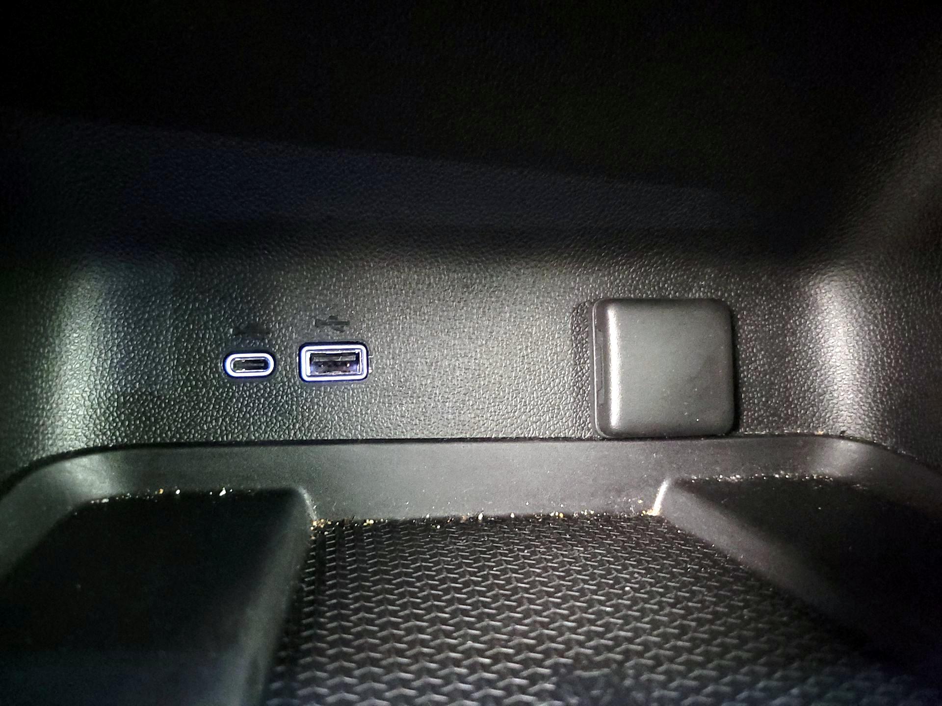 Thumbnail: 2025 Chevrolet Traverse - 19