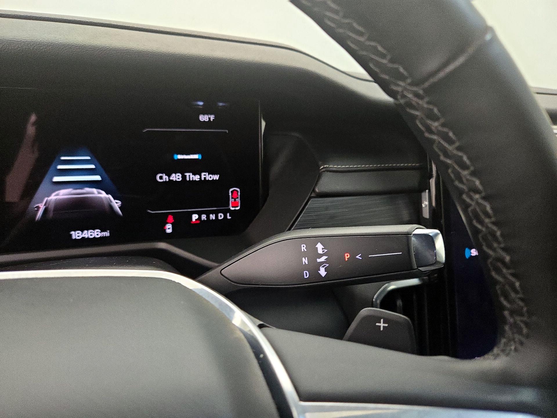 Thumbnail: 2025 GMC Acadia - 18