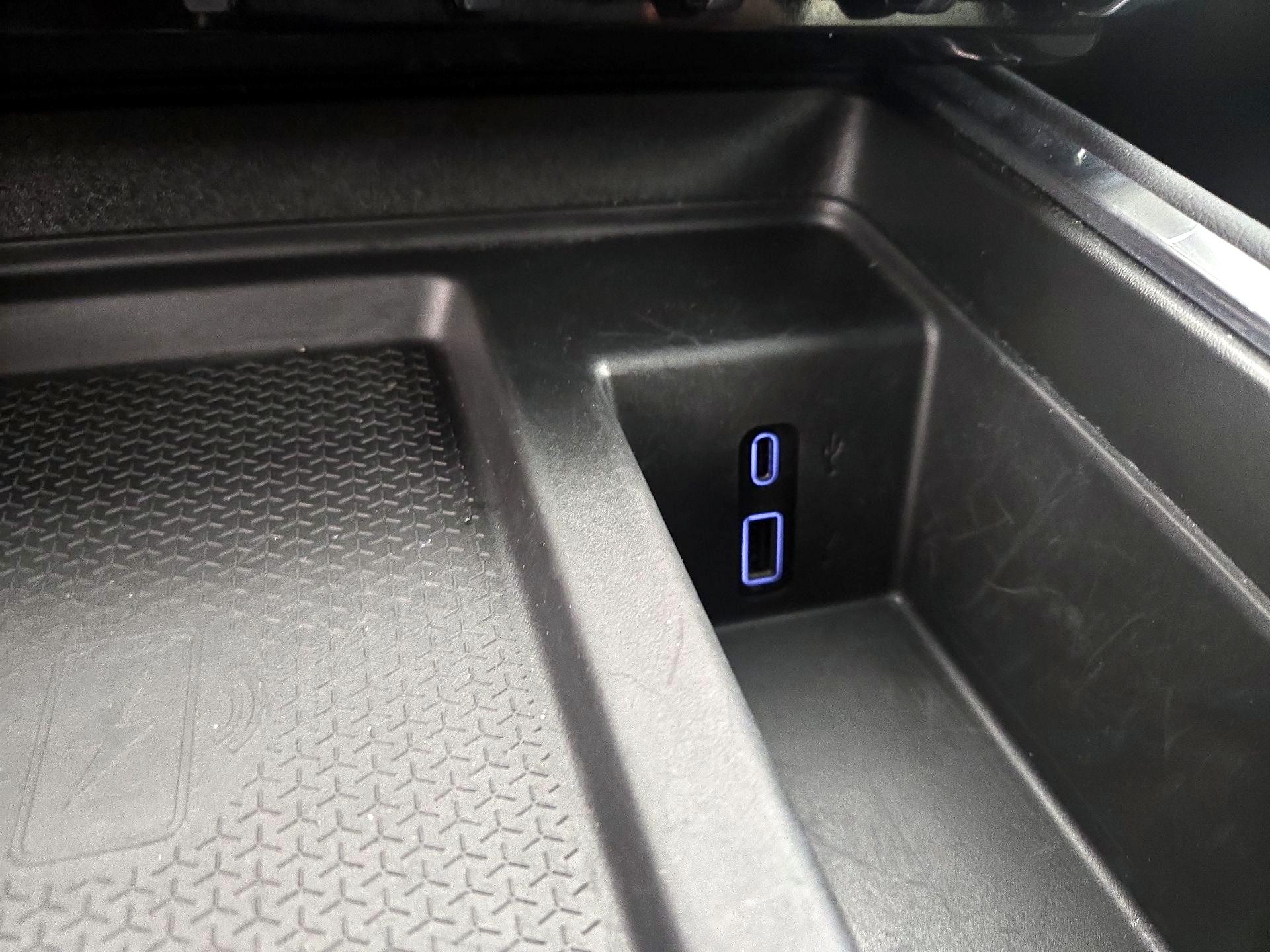 Thumbnail: 2025 GMC Acadia - 19