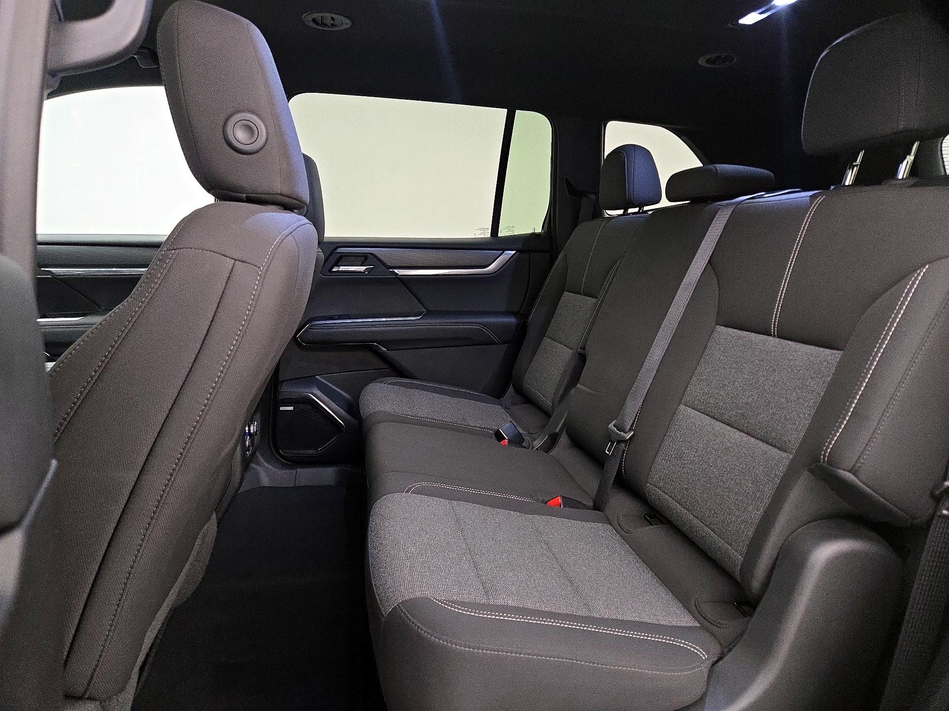 Thumbnail: 2025 GMC Acadia - 20