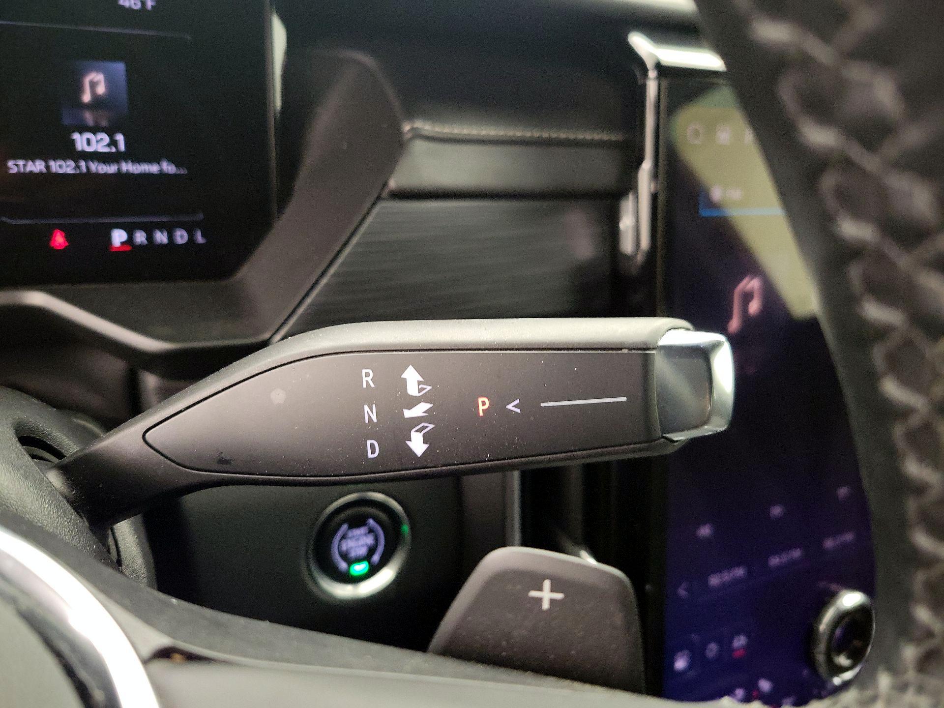 Thumbnail: 2025 GMC Acadia - 17