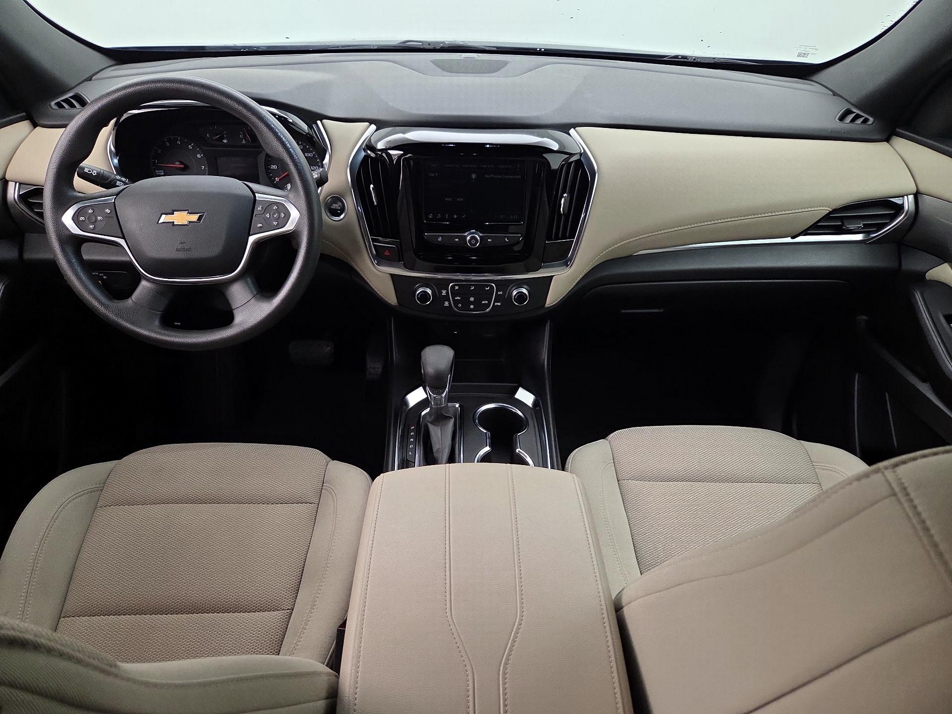 Thumbnail: 2023 Chevrolet Traverse - 9