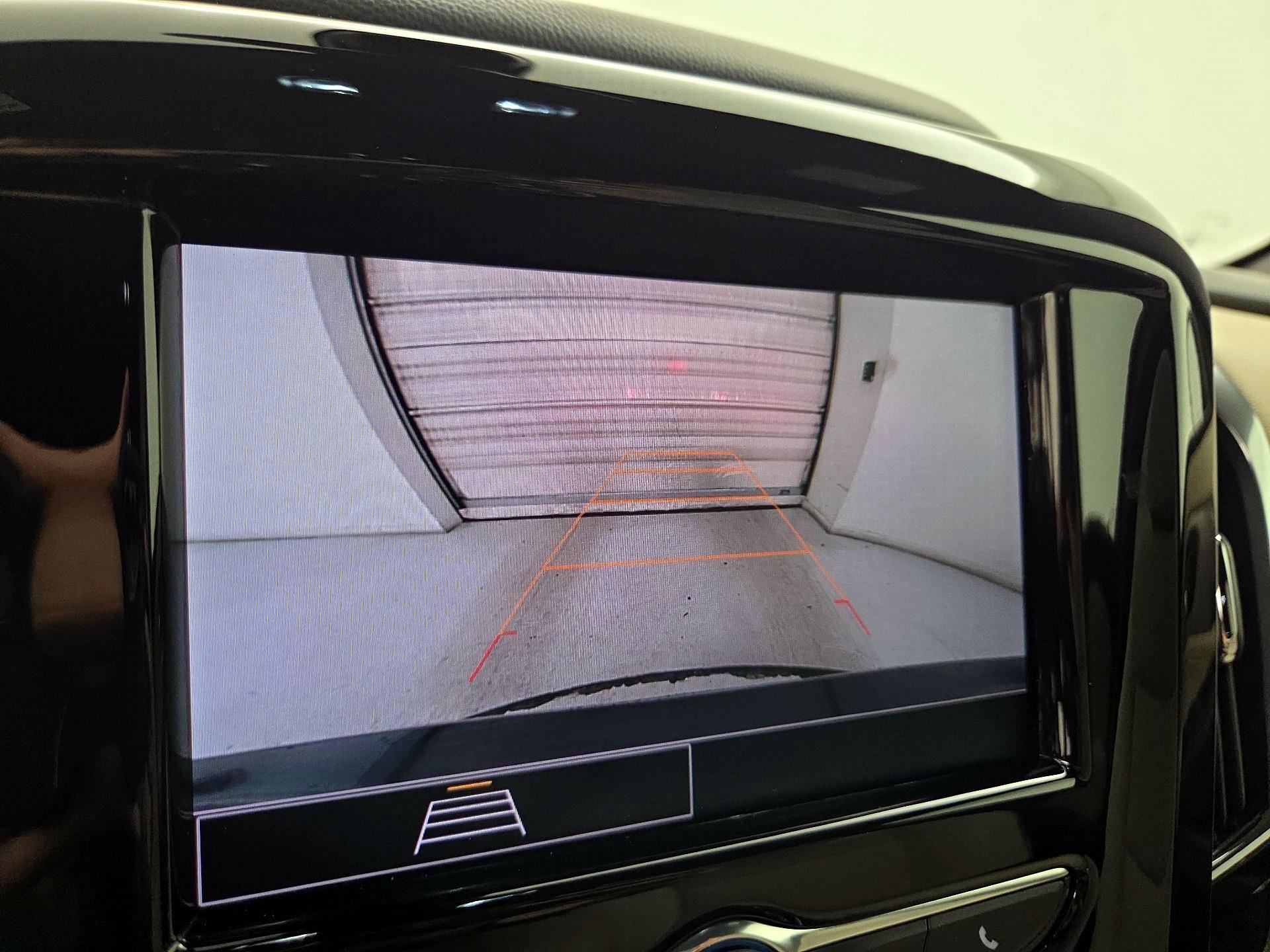 Thumbnail: 2023 Chevrolet Traverse - 14