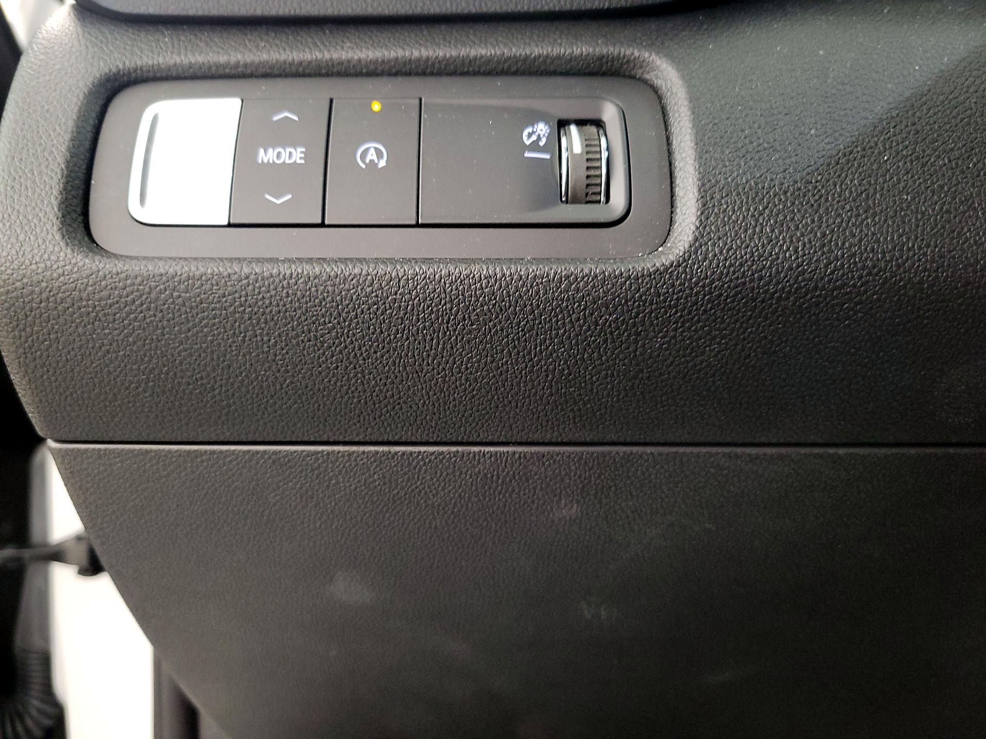 Thumbnail: 2025 GMC Acadia - 13