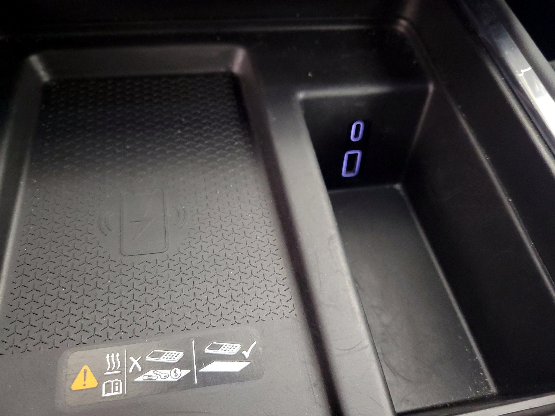 Thumbnail: 2025 GMC Acadia - 18