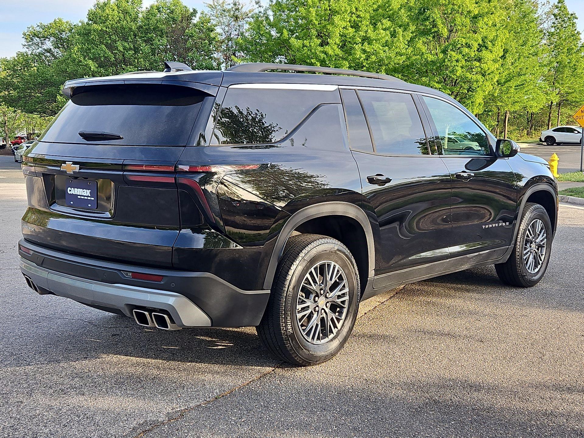 Thumbnail: 2025 Chevrolet Traverse - 5