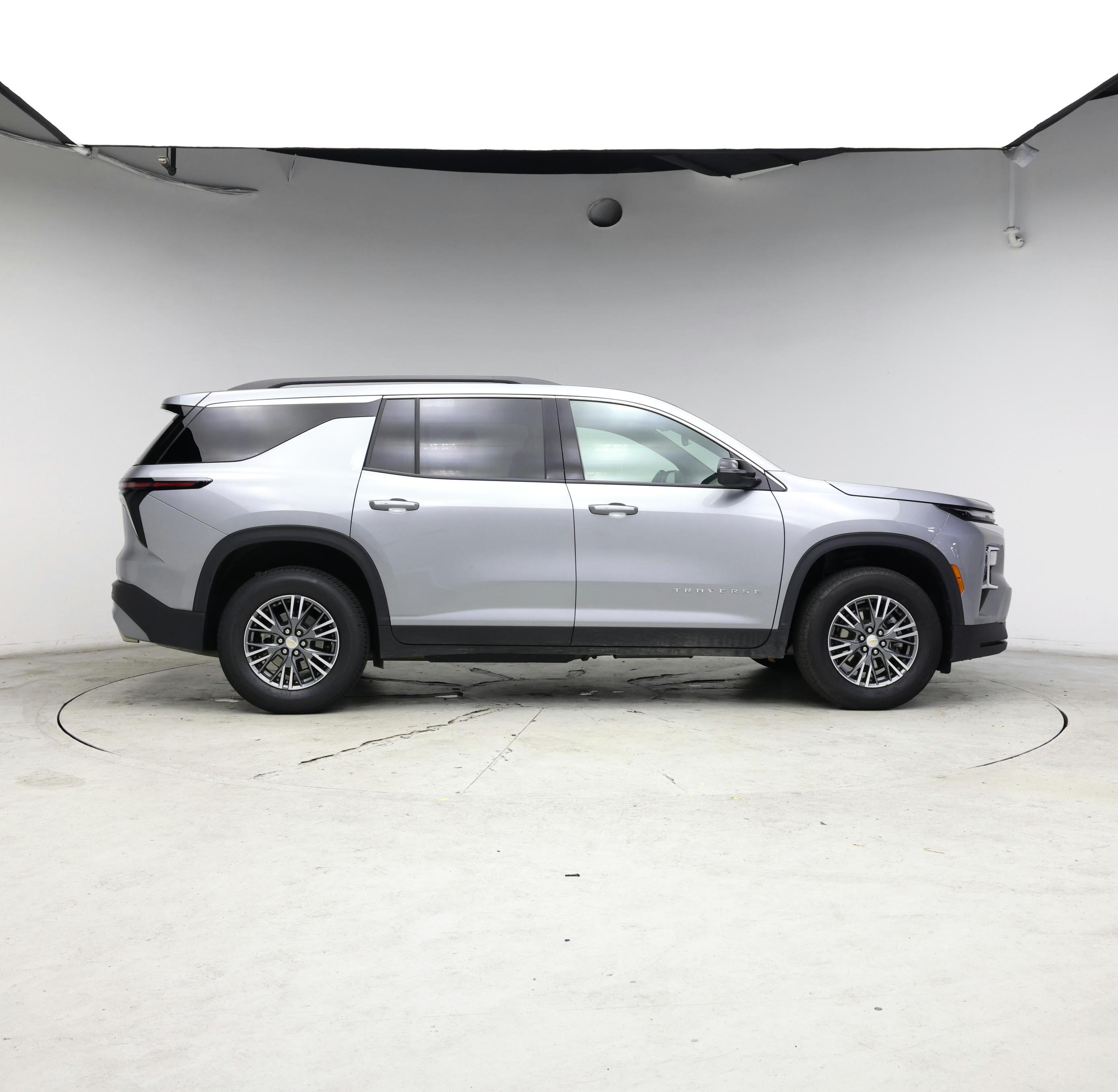 Thumbnail: 2025 Chevrolet Traverse - 7