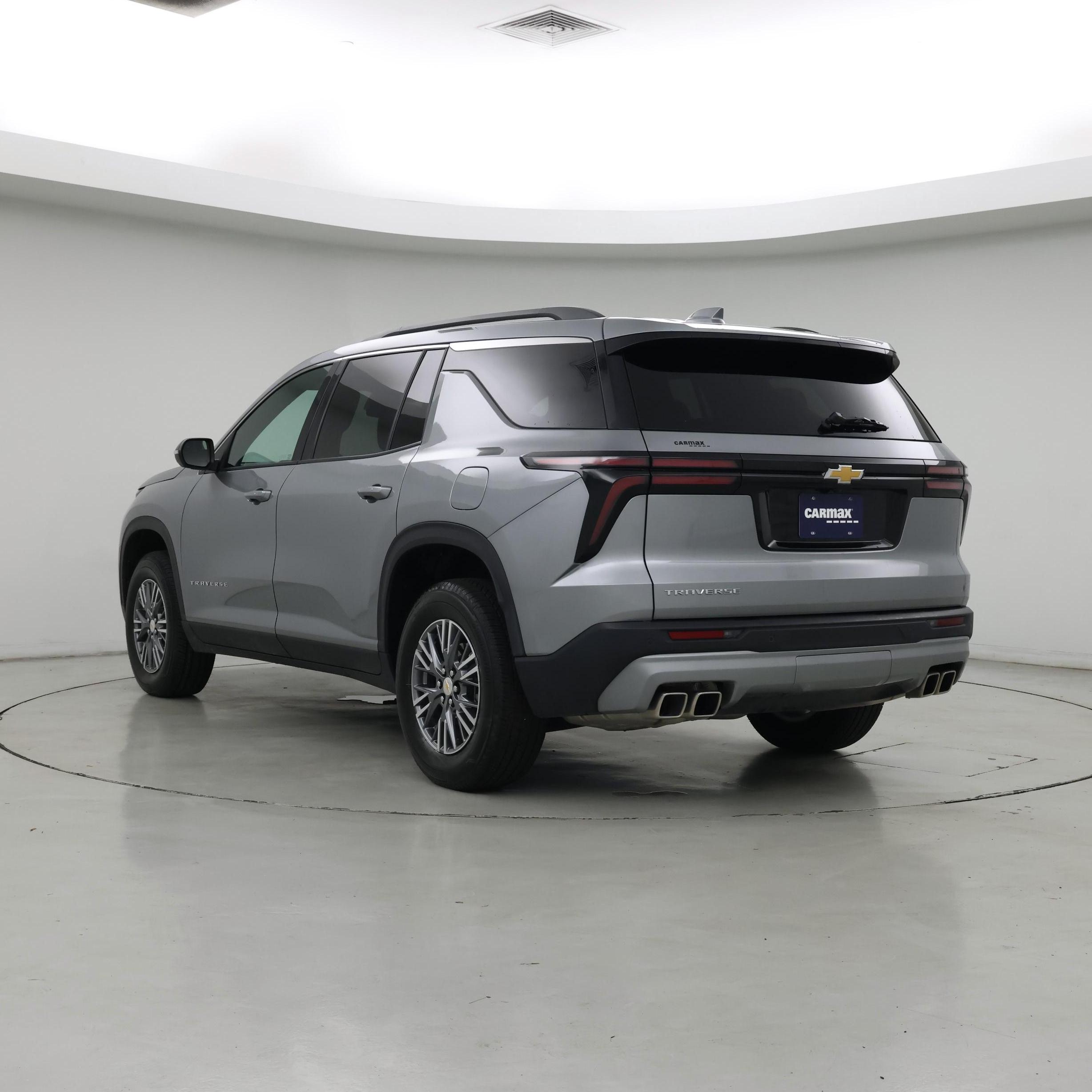 Thumbnail: 2025 Chevrolet Traverse - 2