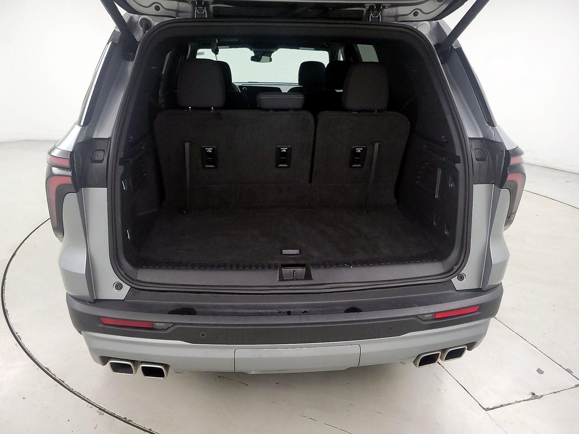 Thumbnail: 2025 Chevrolet Traverse - 20