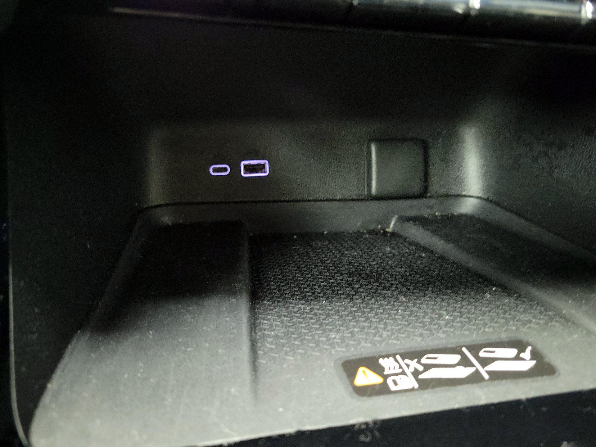 Thumbnail: 2025 Chevrolet Traverse - 19