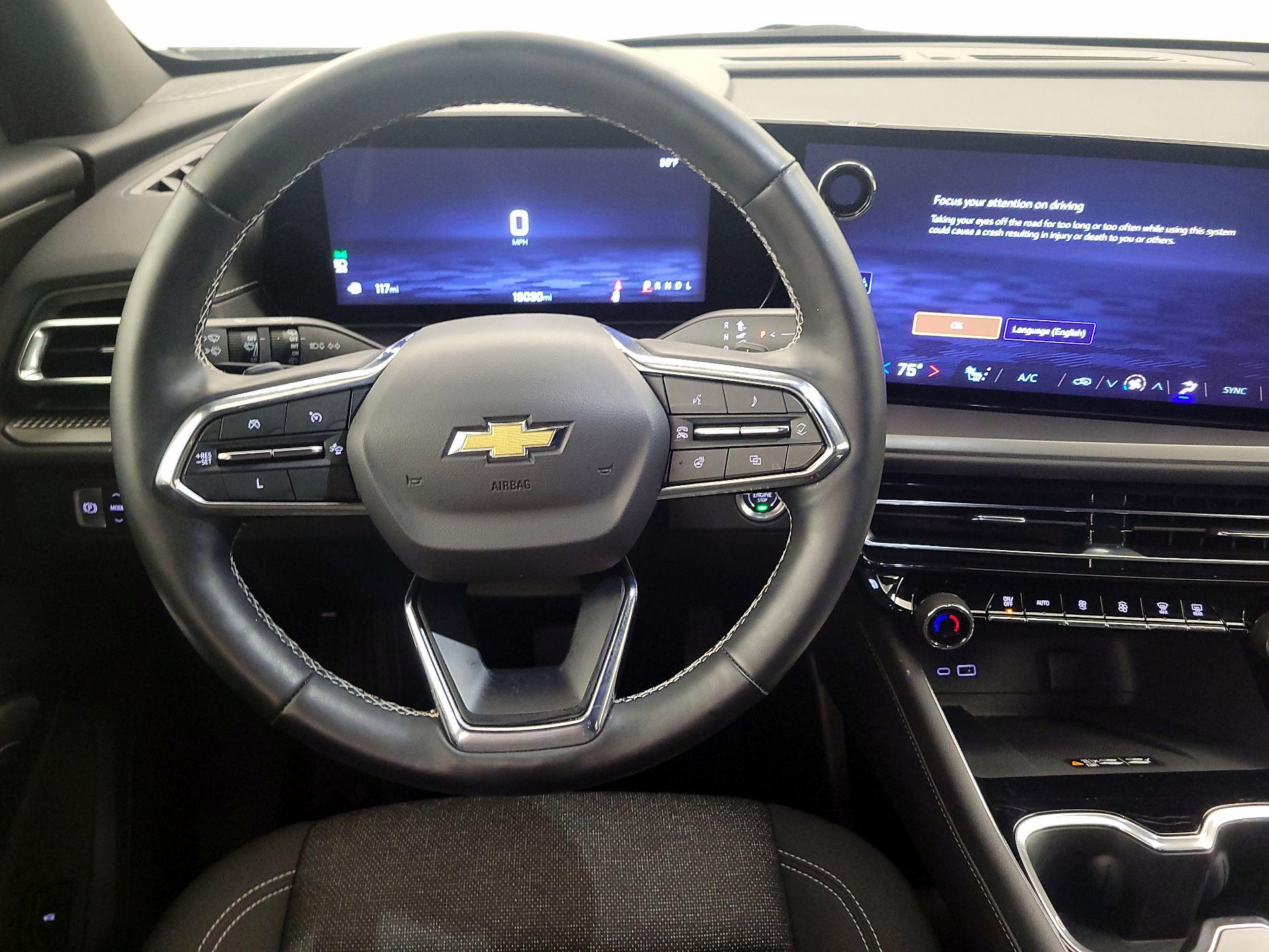 Thumbnail: 2025 Chevrolet Traverse - 10