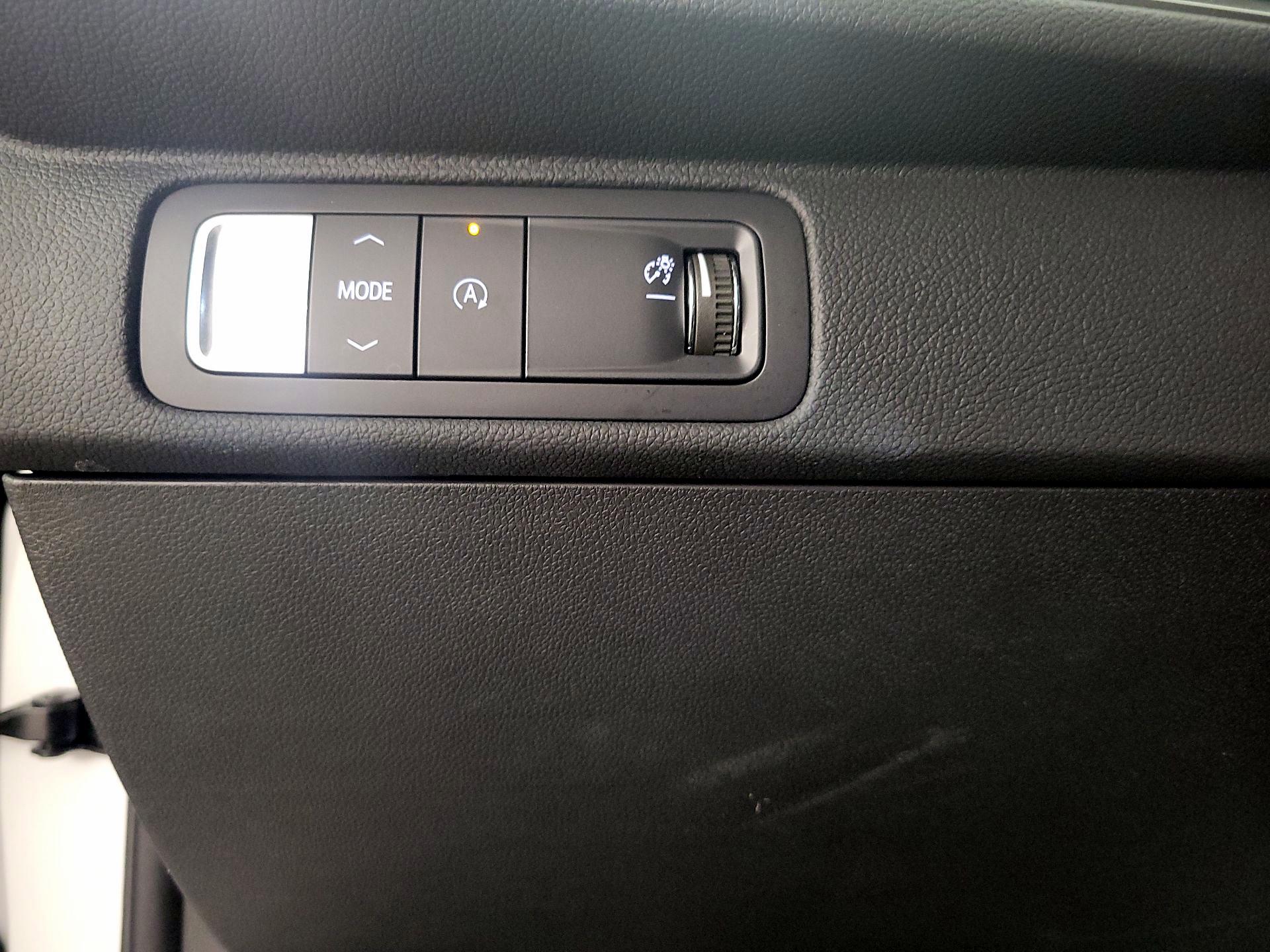 Thumbnail: 2025 Chevrolet Traverse - 13