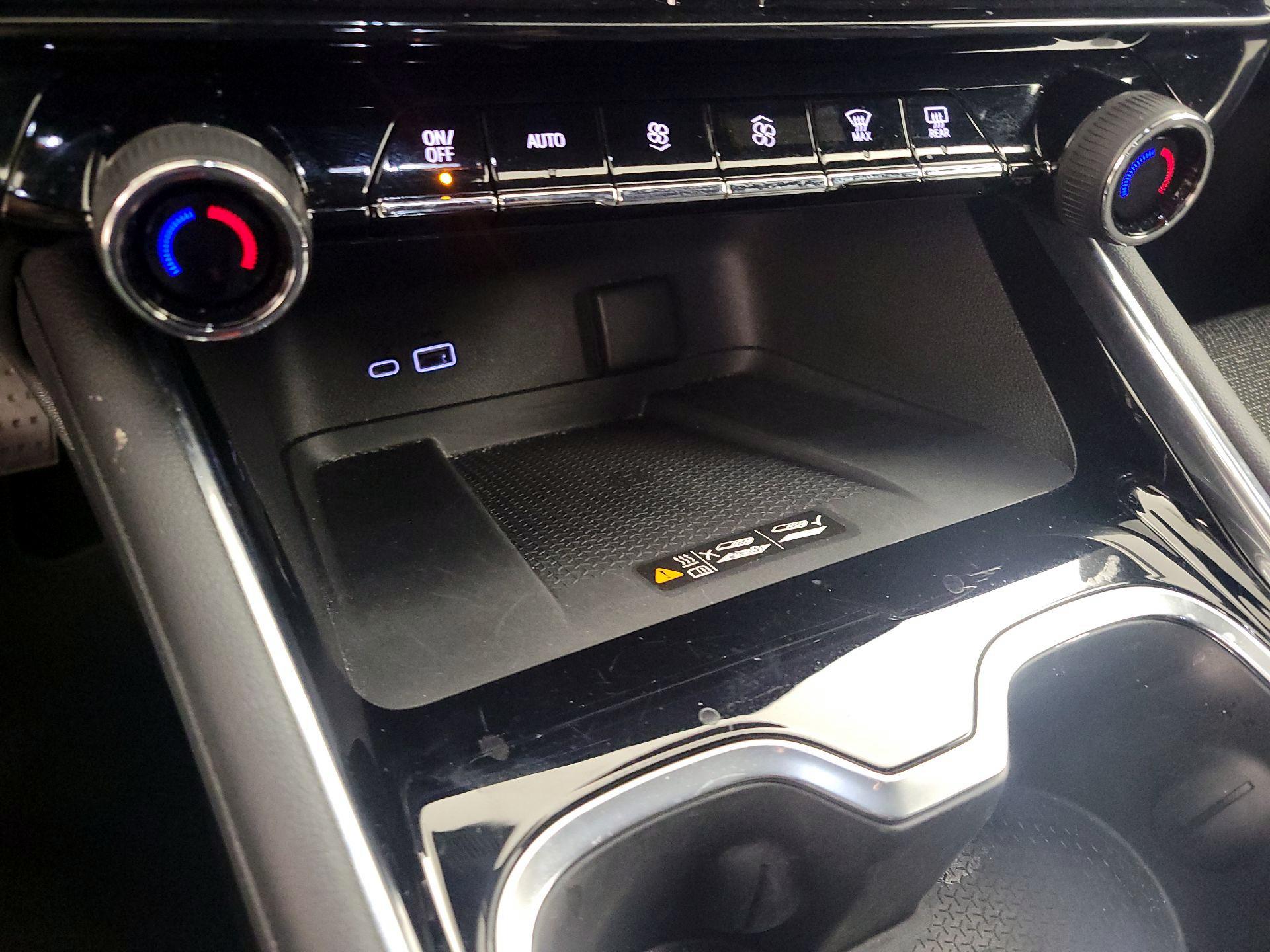 Thumbnail: 2025 Chevrolet Traverse - 17