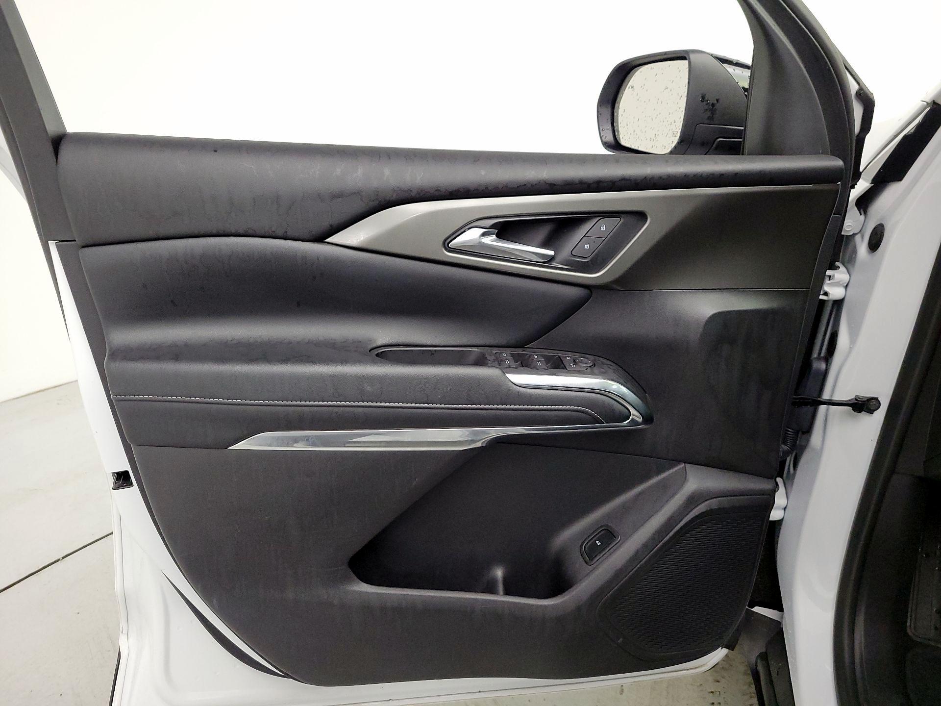 Thumbnail: 2025 Chevrolet Traverse - 12