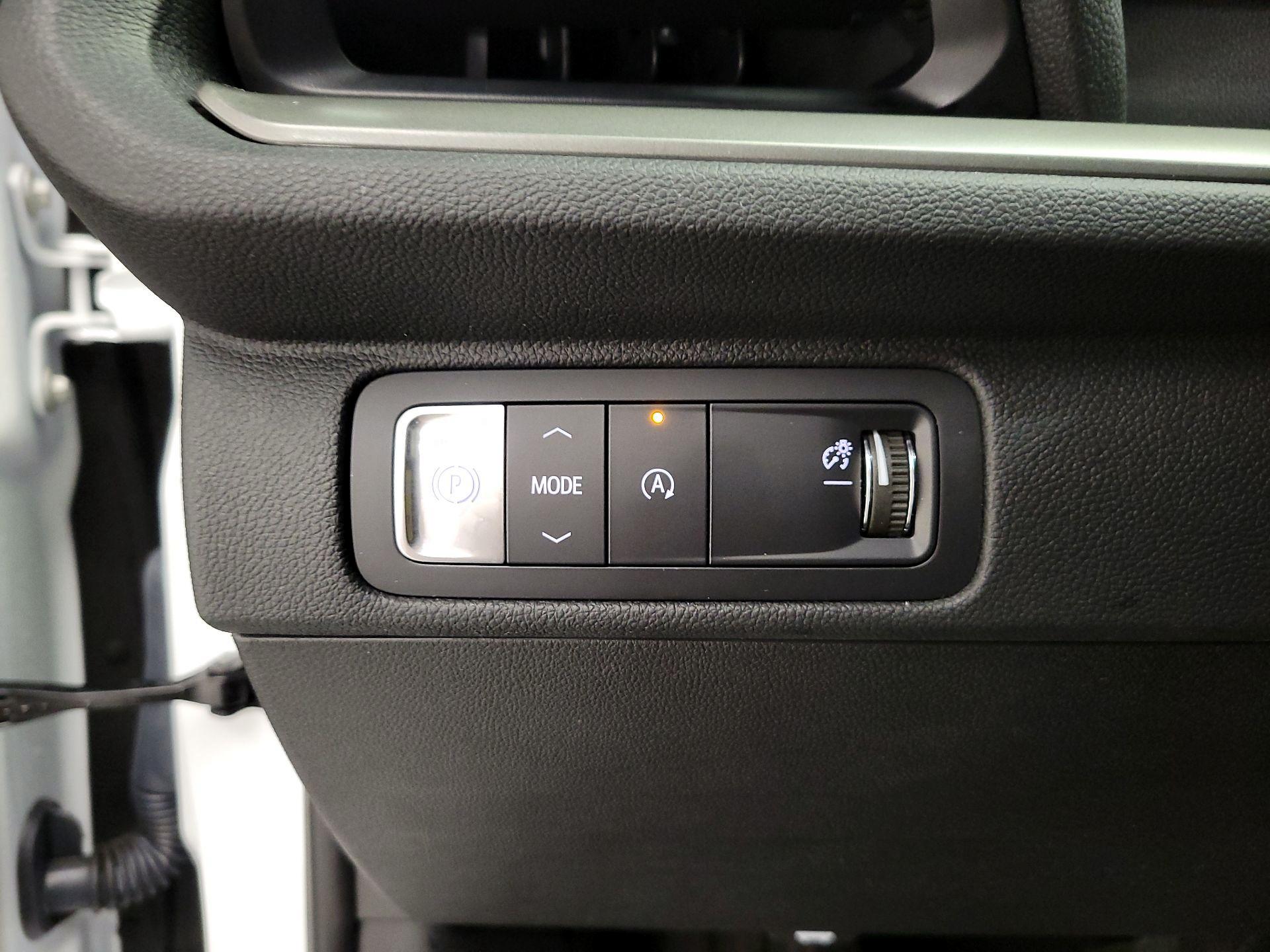 Thumbnail: 2025 Chevrolet Traverse - 13