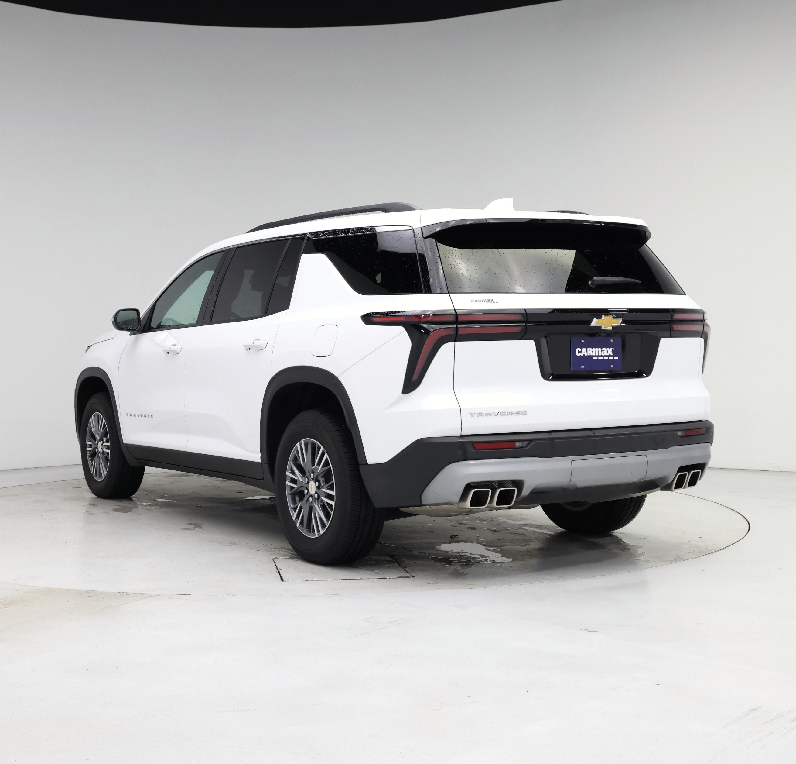 Thumbnail: 2025 Chevrolet Traverse - 2