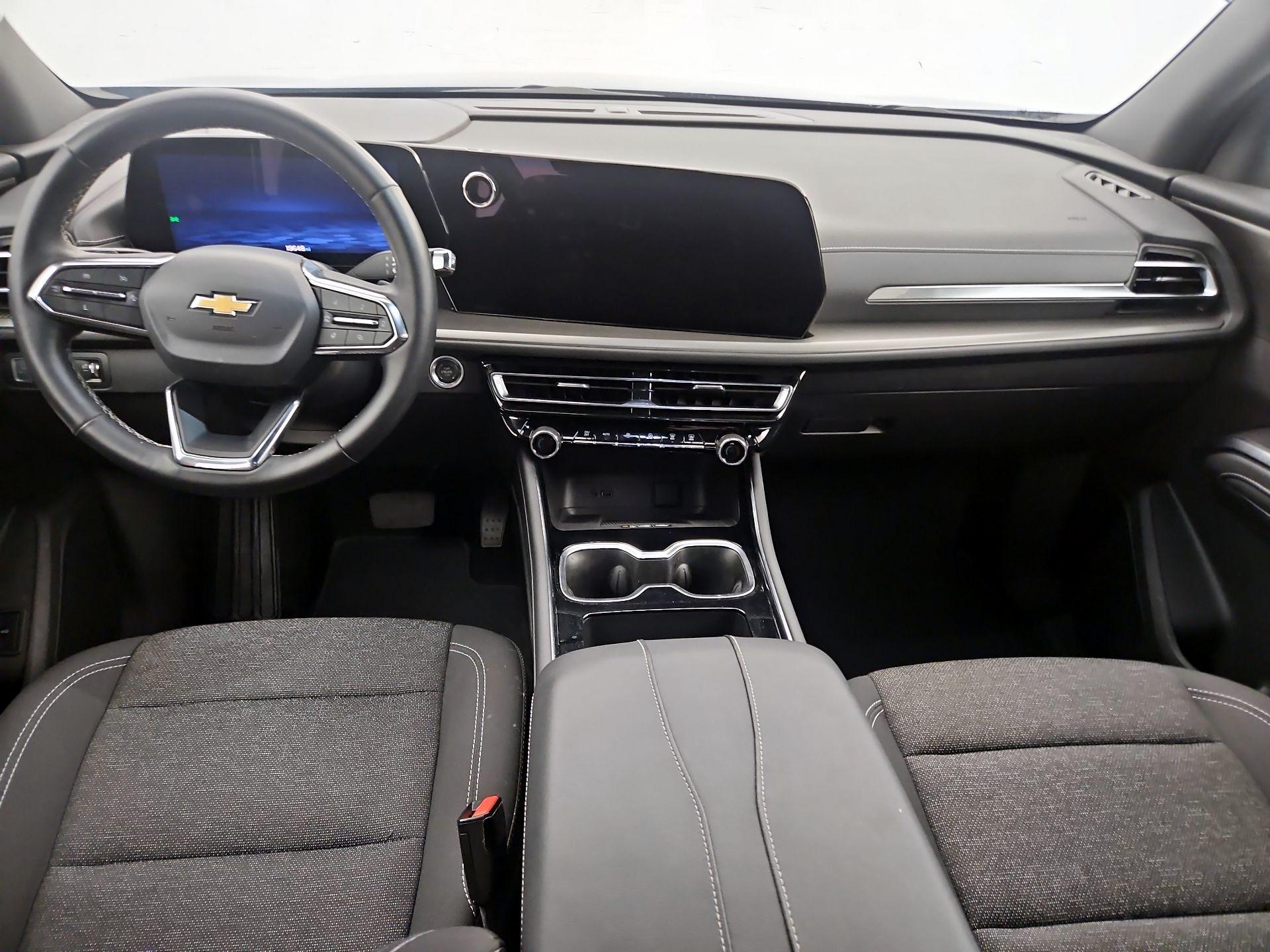 Thumbnail: 2025 Chevrolet Traverse - 9