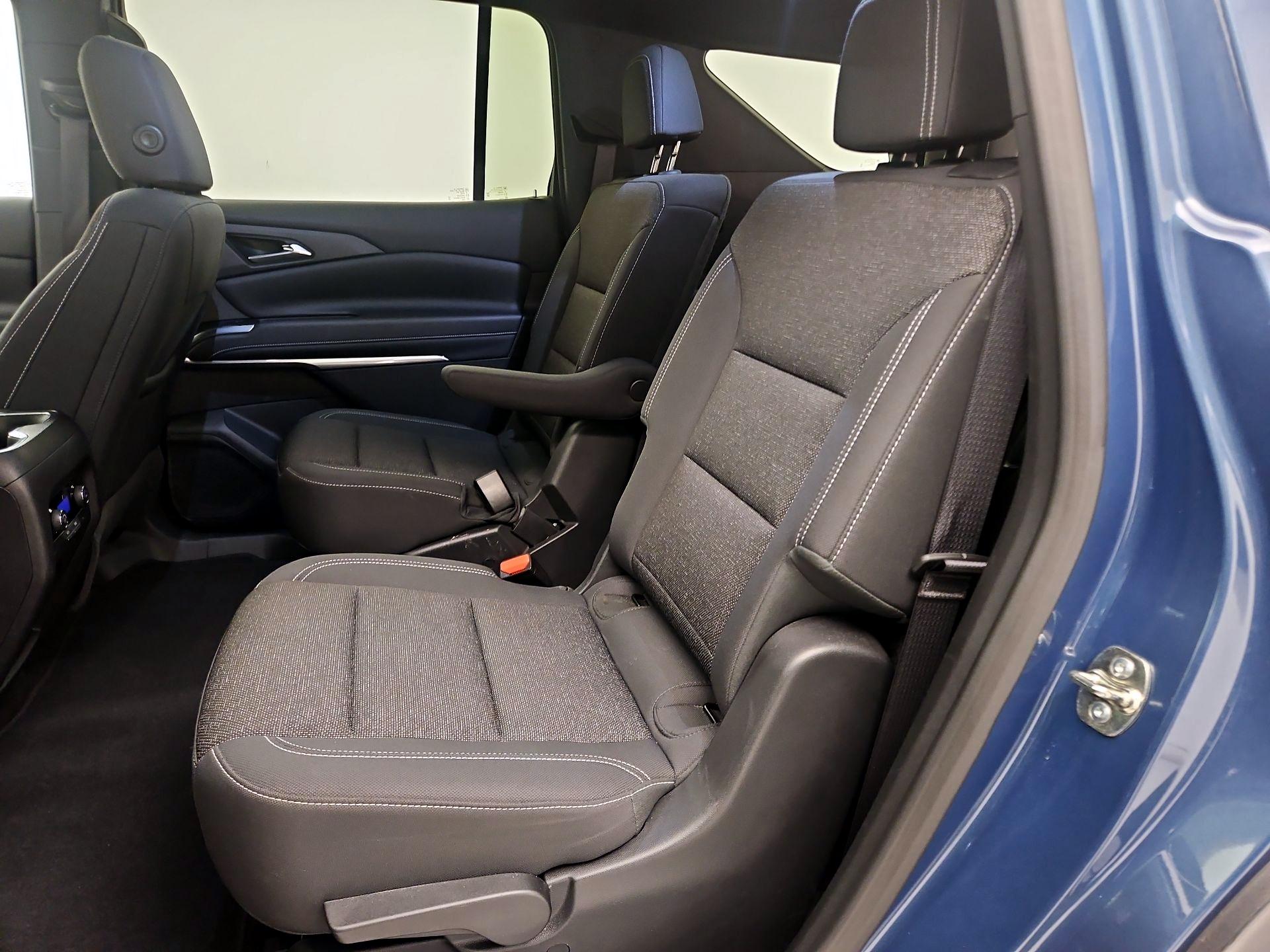 Thumbnail: 2025 Chevrolet Traverse - 20