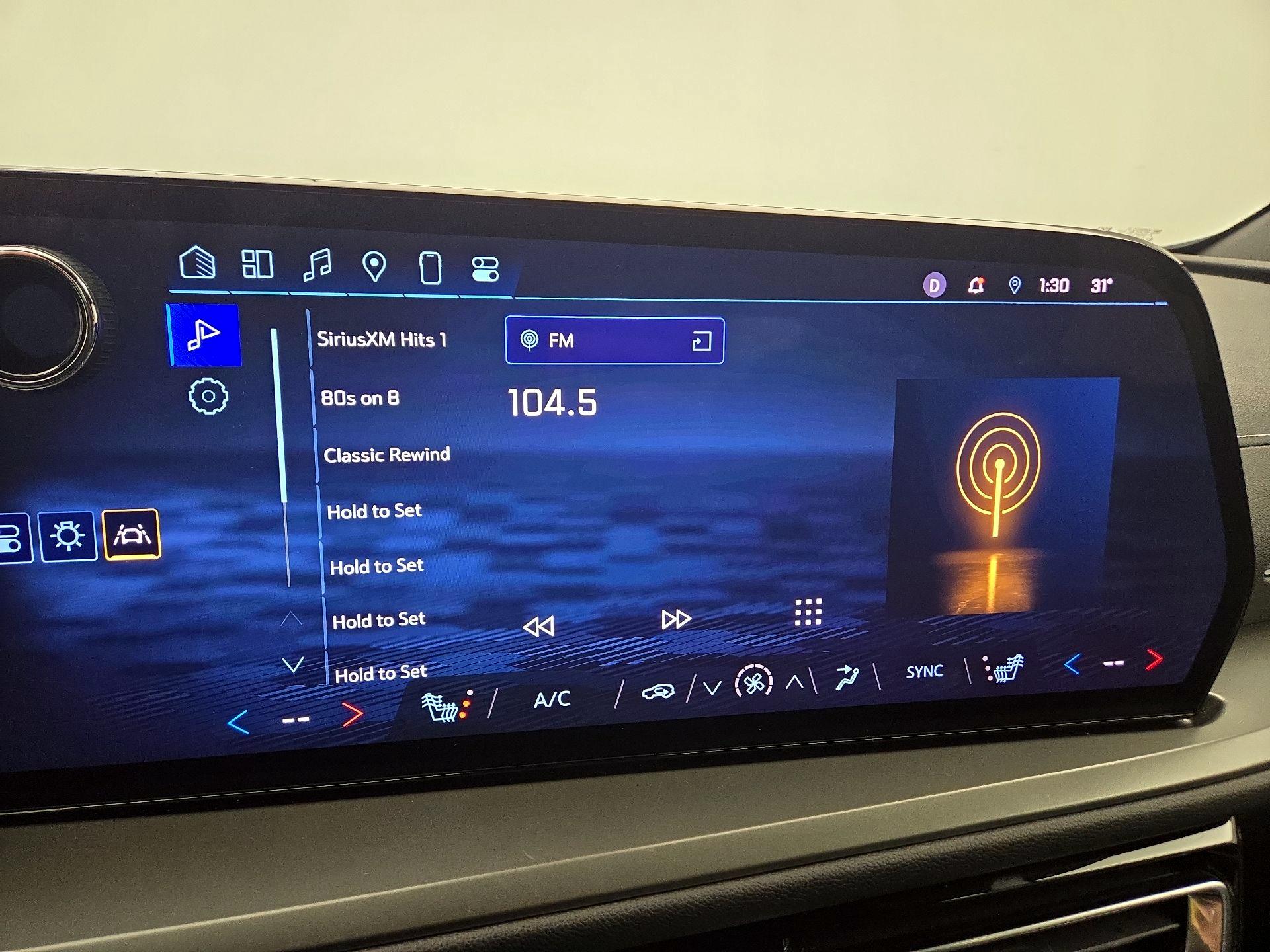 Thumbnail: 2025 Chevrolet Traverse - 15