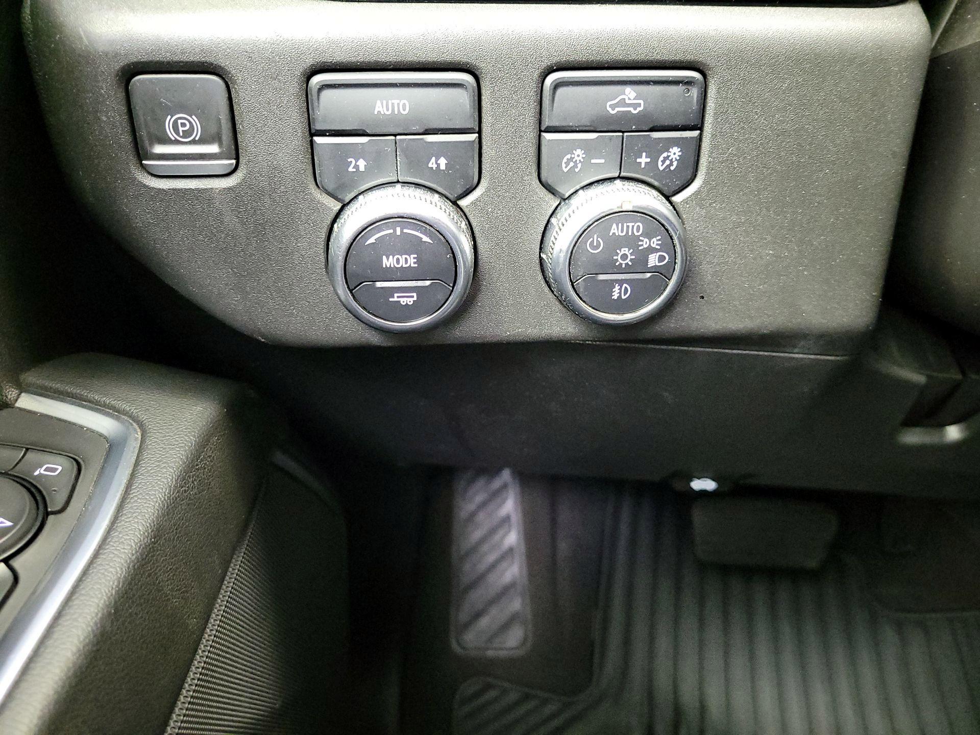 Thumbnail: 2022 GMC Sierra 1500 - 13