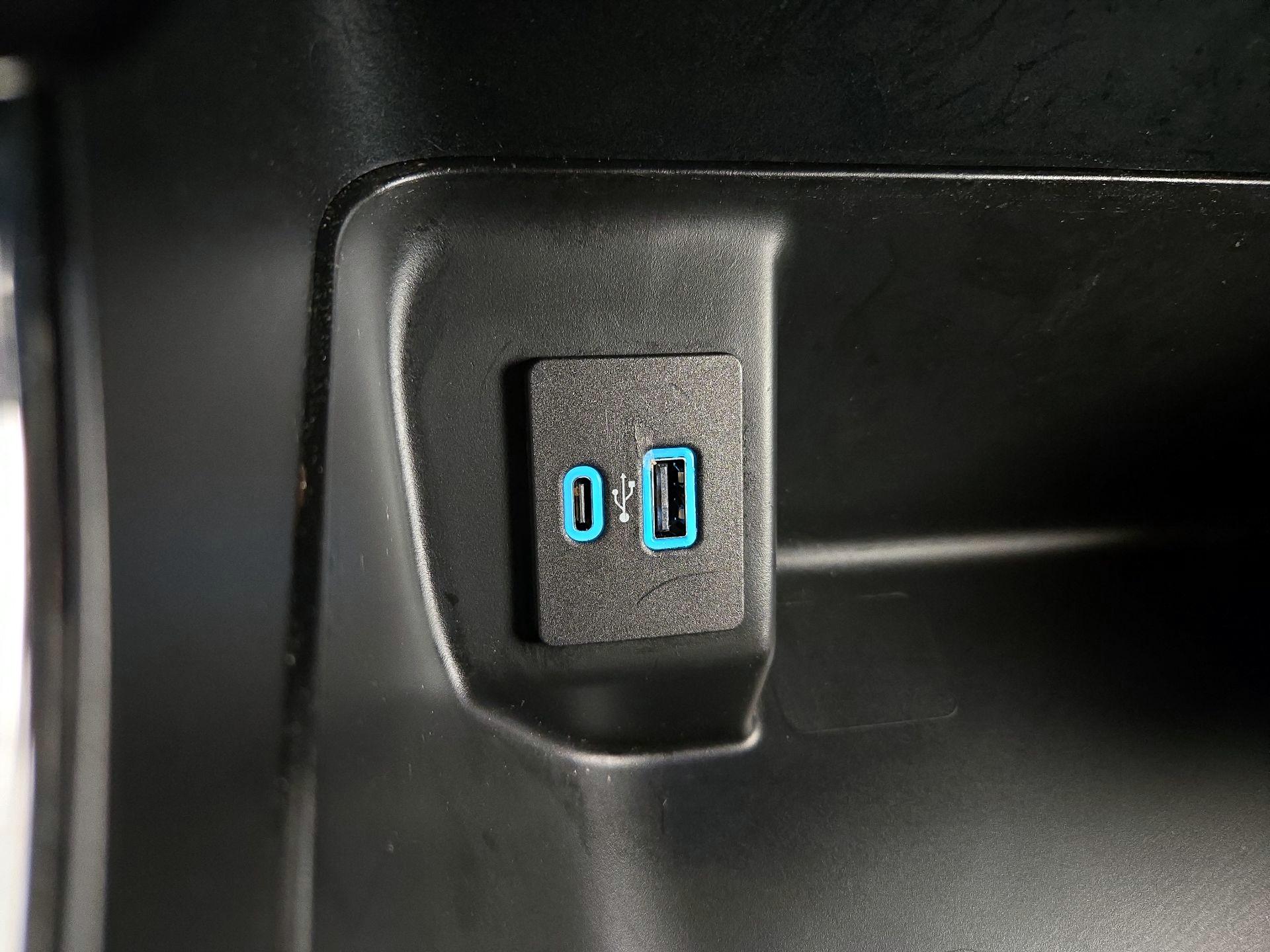 Thumbnail: 2023 Ford F-150 - 19