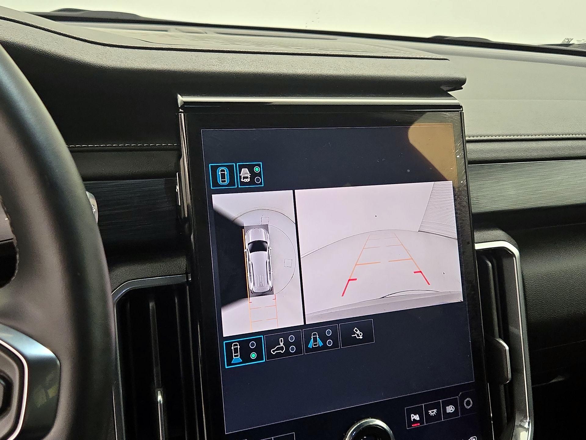 Thumbnail: 2025 GMC Acadia - 15