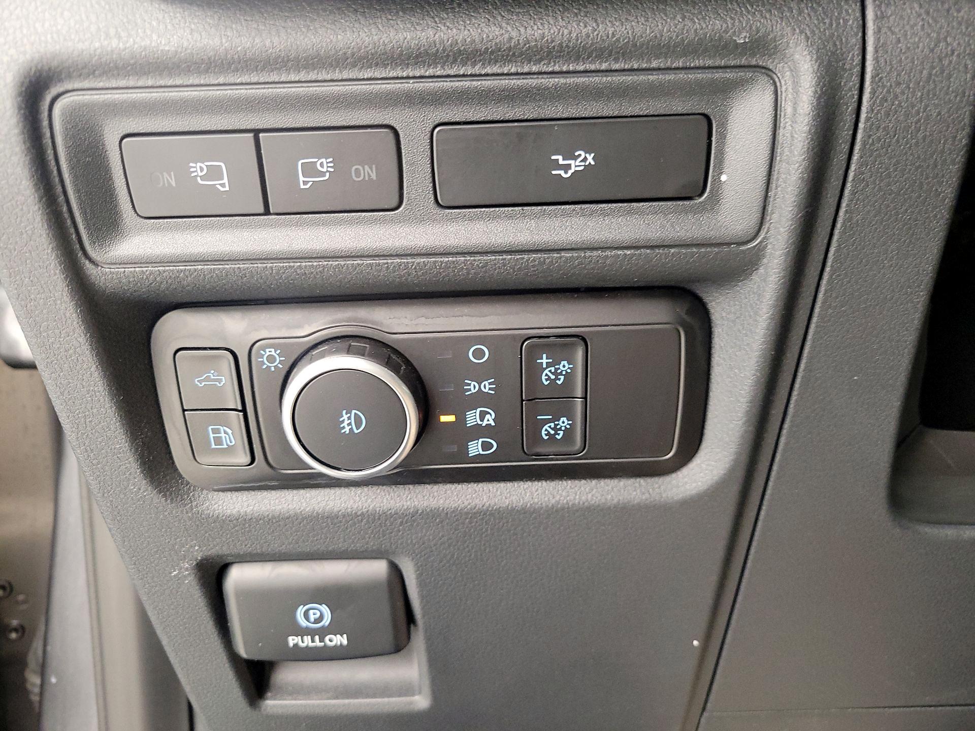 Thumbnail: 2023 Ford F-150 - 13