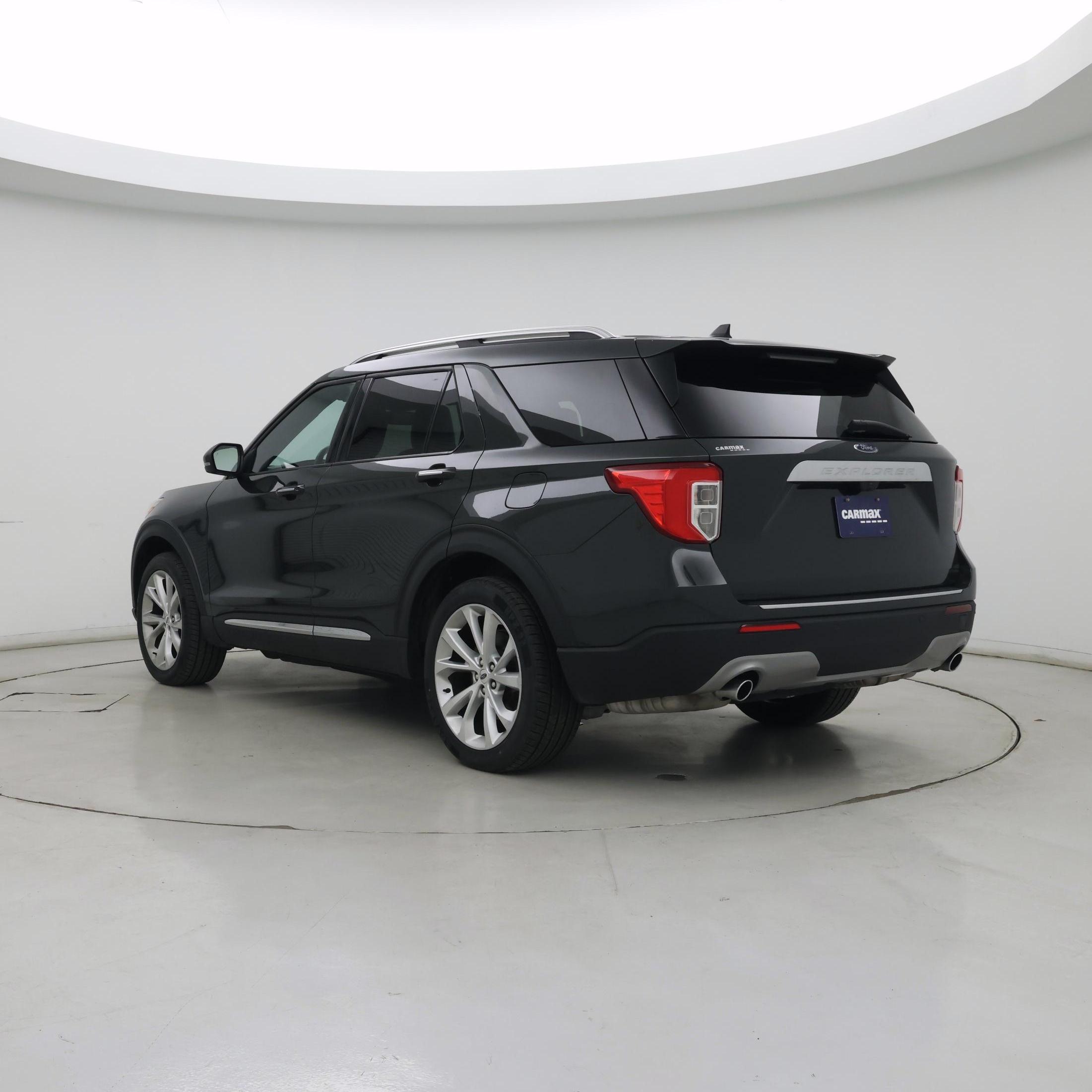 Thumbnail: 2022 Ford Explorer - 2