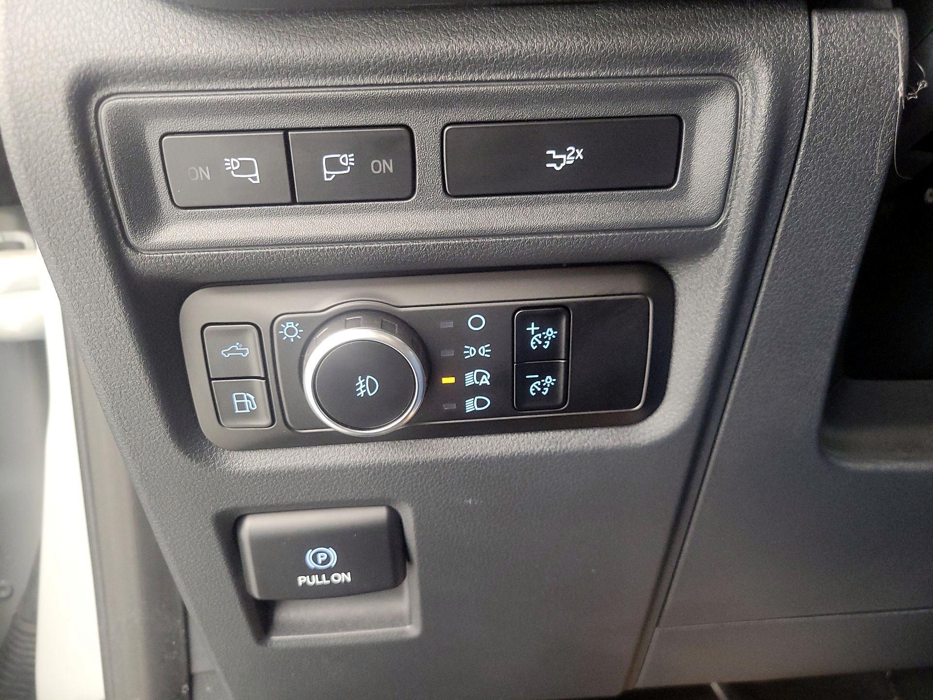 Thumbnail: 2023 Ford F-150 - 13