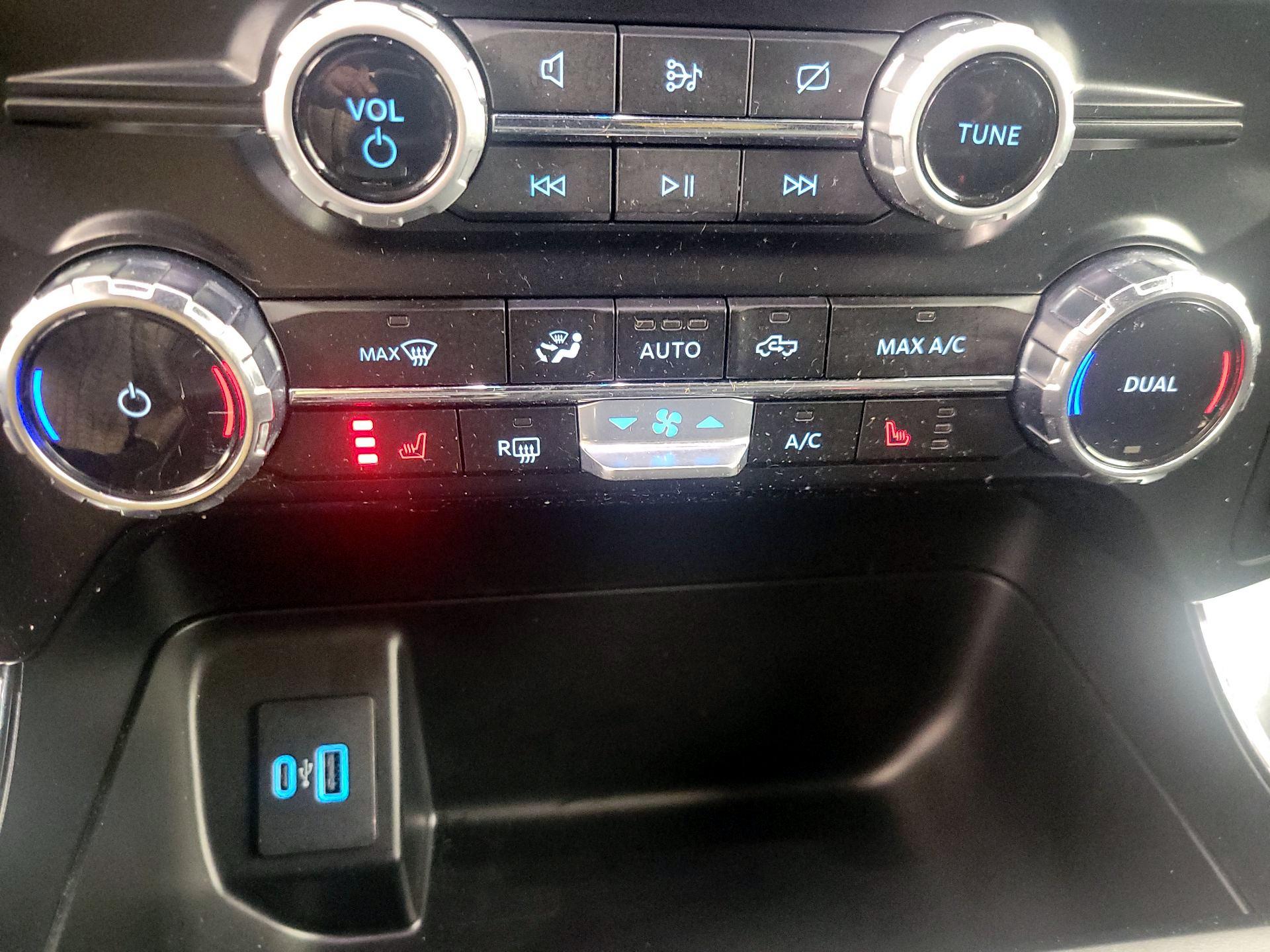 Thumbnail: 2023 Ford F-150 - 17