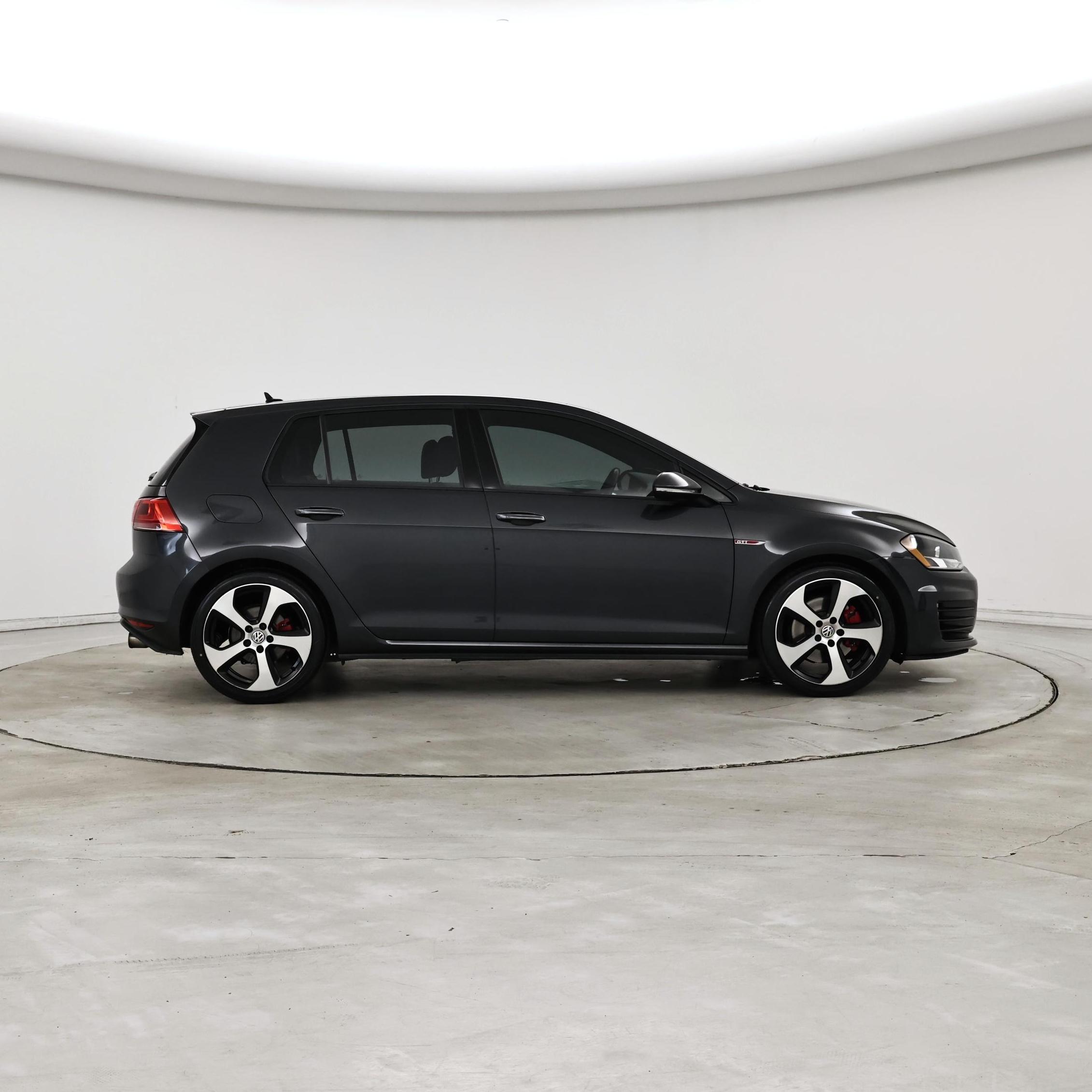 Thumbnail: 2015 Volkswagen Golf - 7