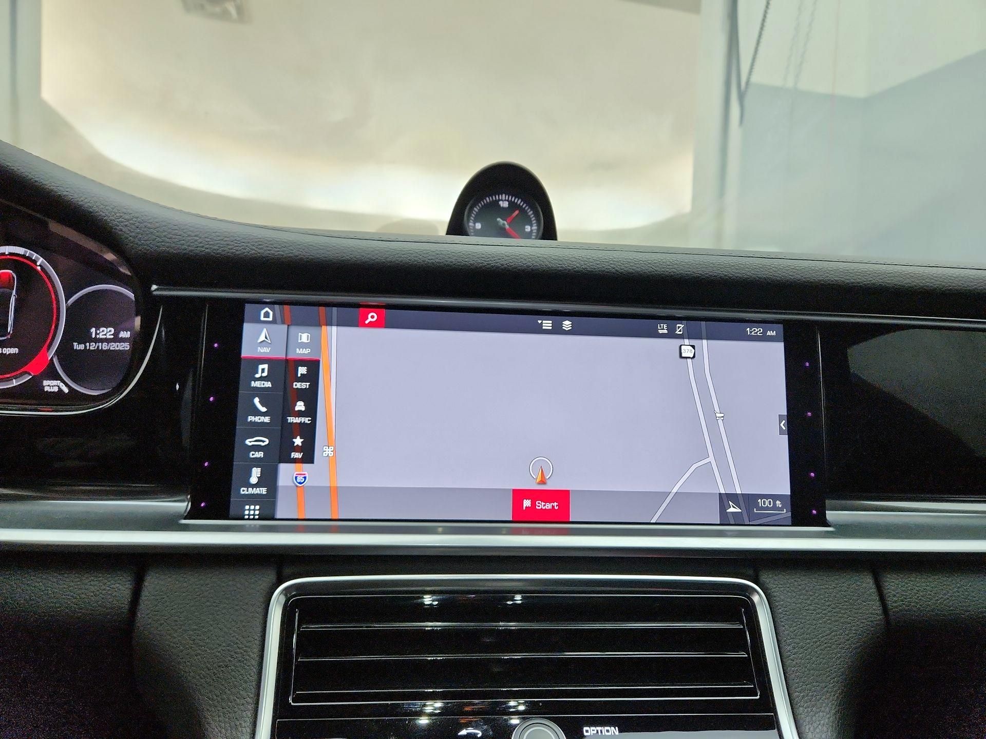 Thumbnail: 2018 Porsche Panamera - 14