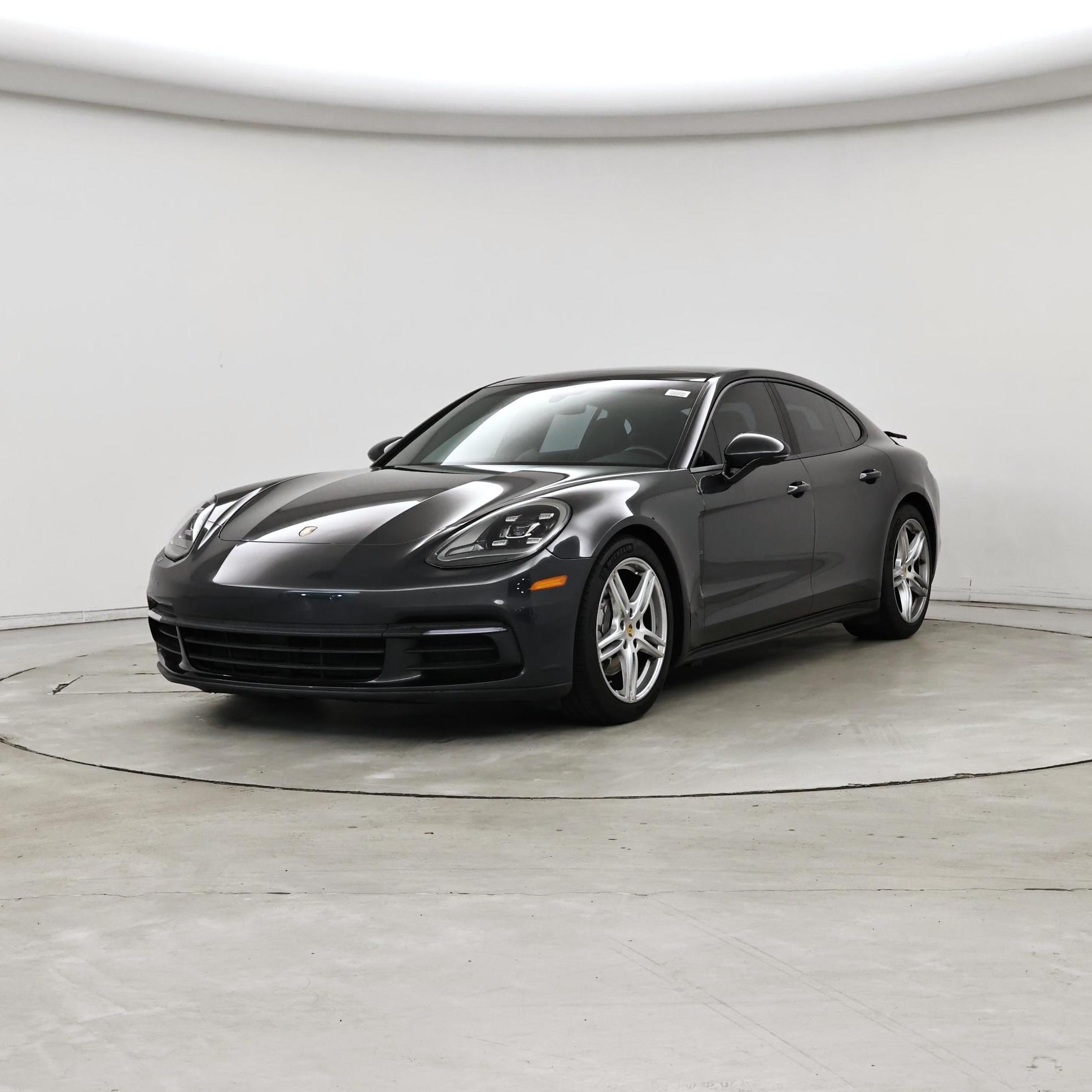 Thumbnail: 2018 Porsche Panamera - 4