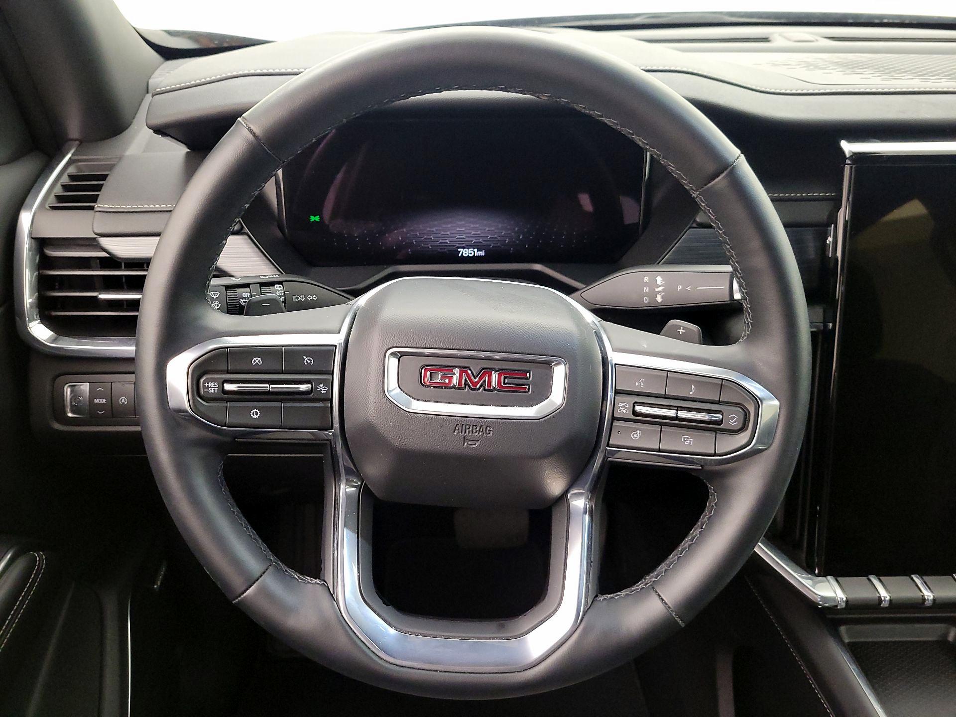 Thumbnail: 2025 GMC Acadia - 10