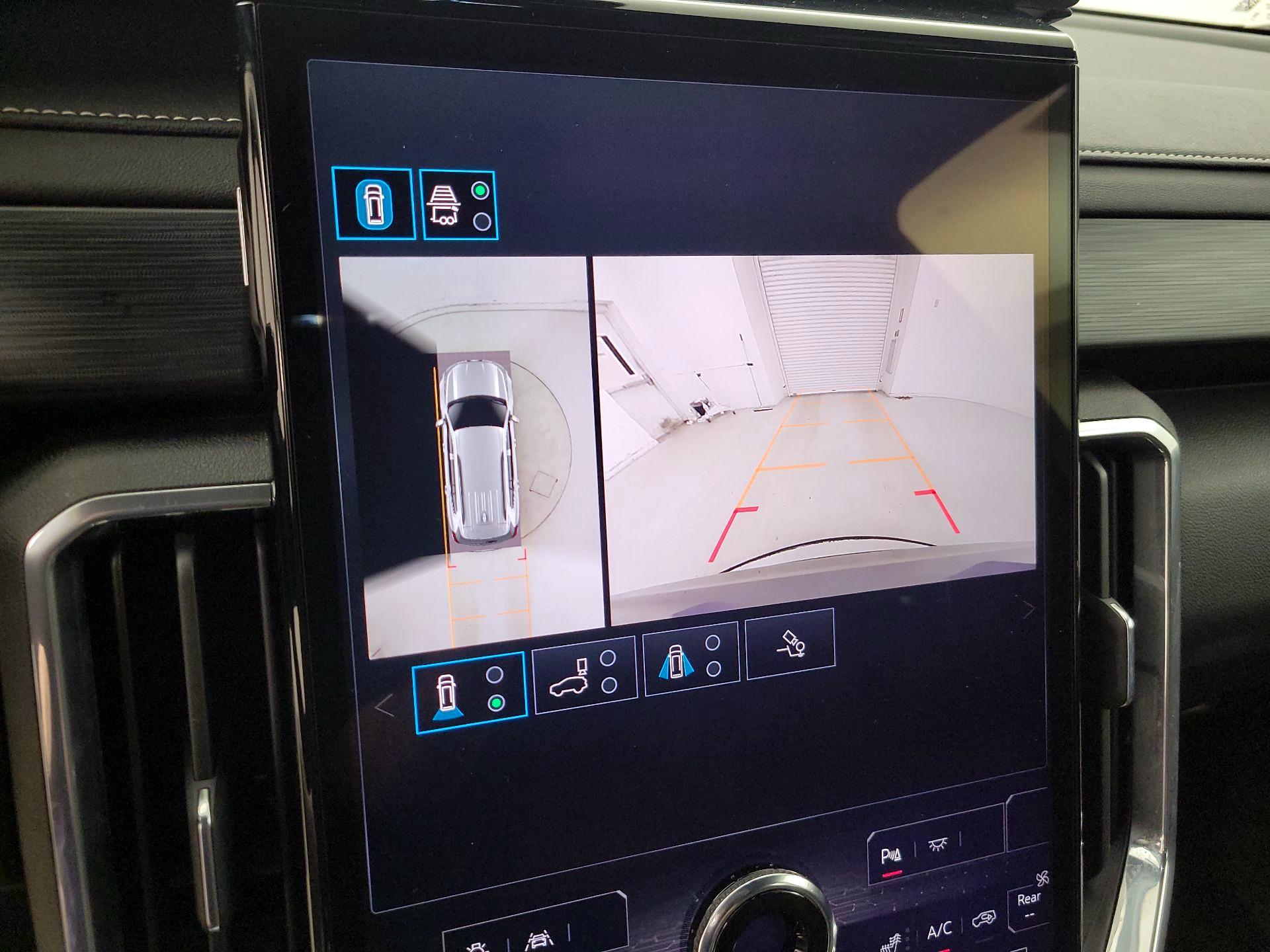 Thumbnail: 2025 GMC Acadia - 15