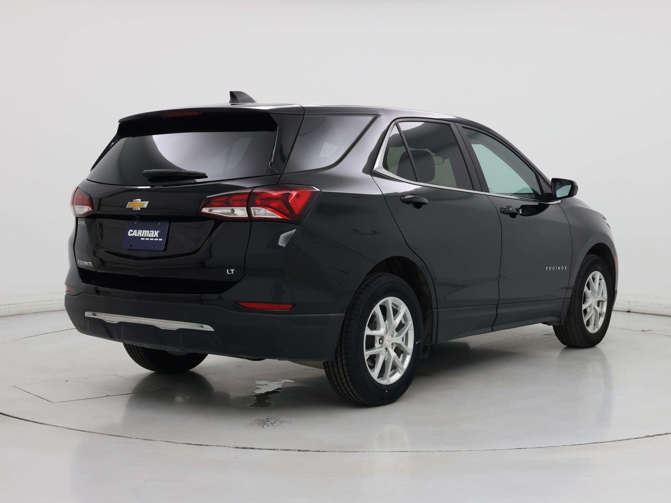 Thumbnail: 2022 Chevrolet Equinox - 8