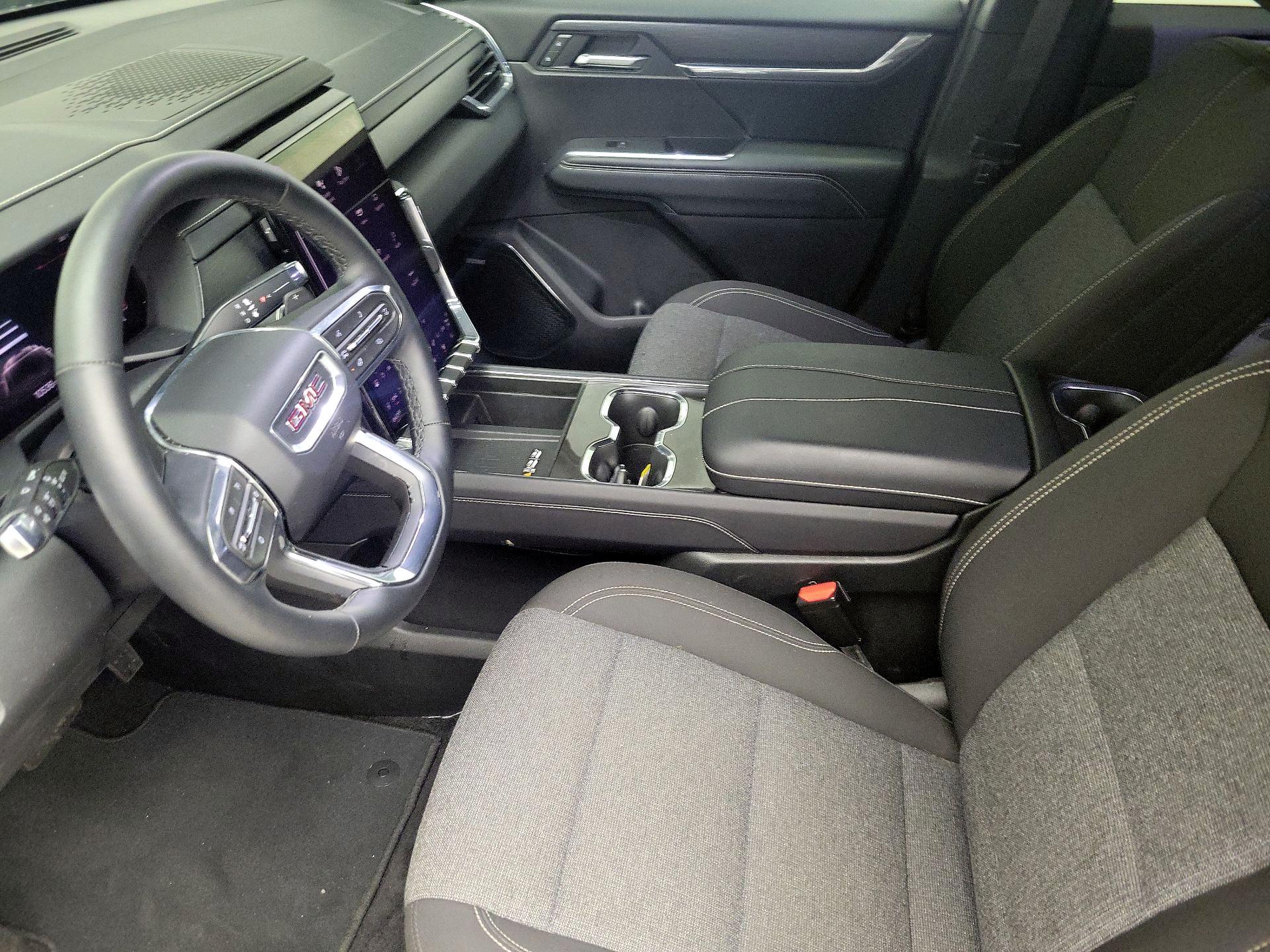 Thumbnail: 2025 GMC Acadia - 11