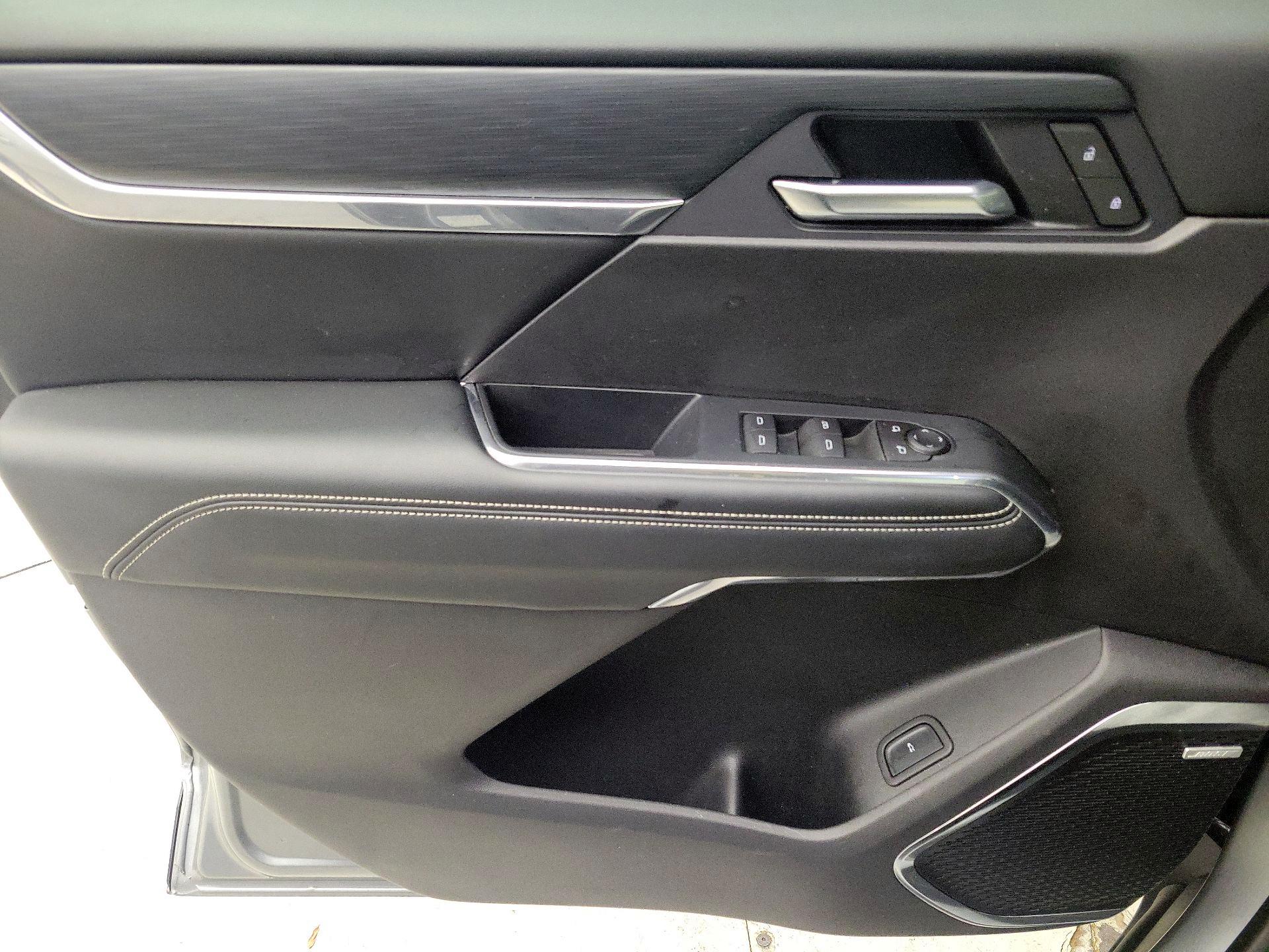 Thumbnail: 2025 GMC Acadia - 12