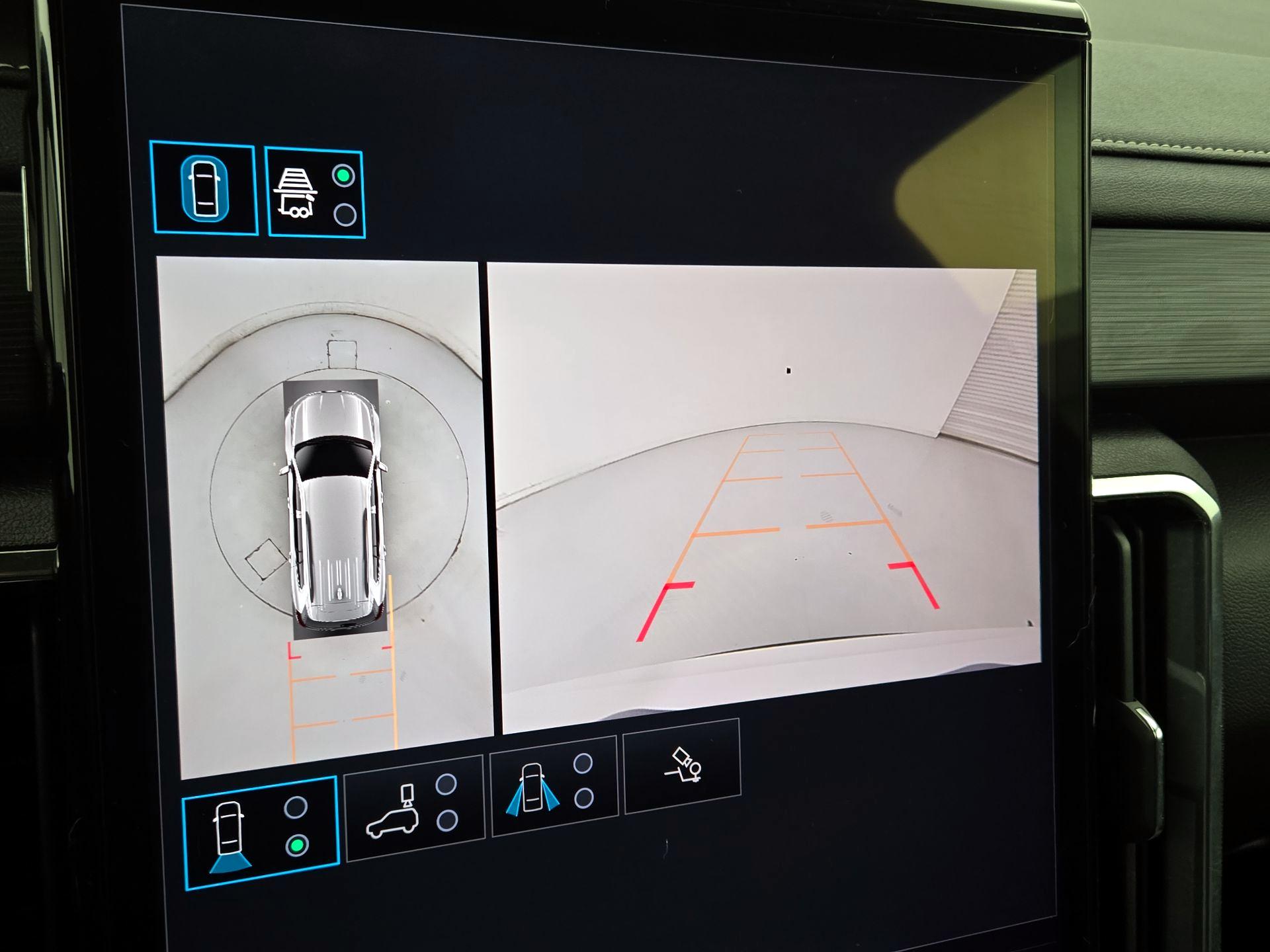 Thumbnail: 2025 GMC Acadia - 14