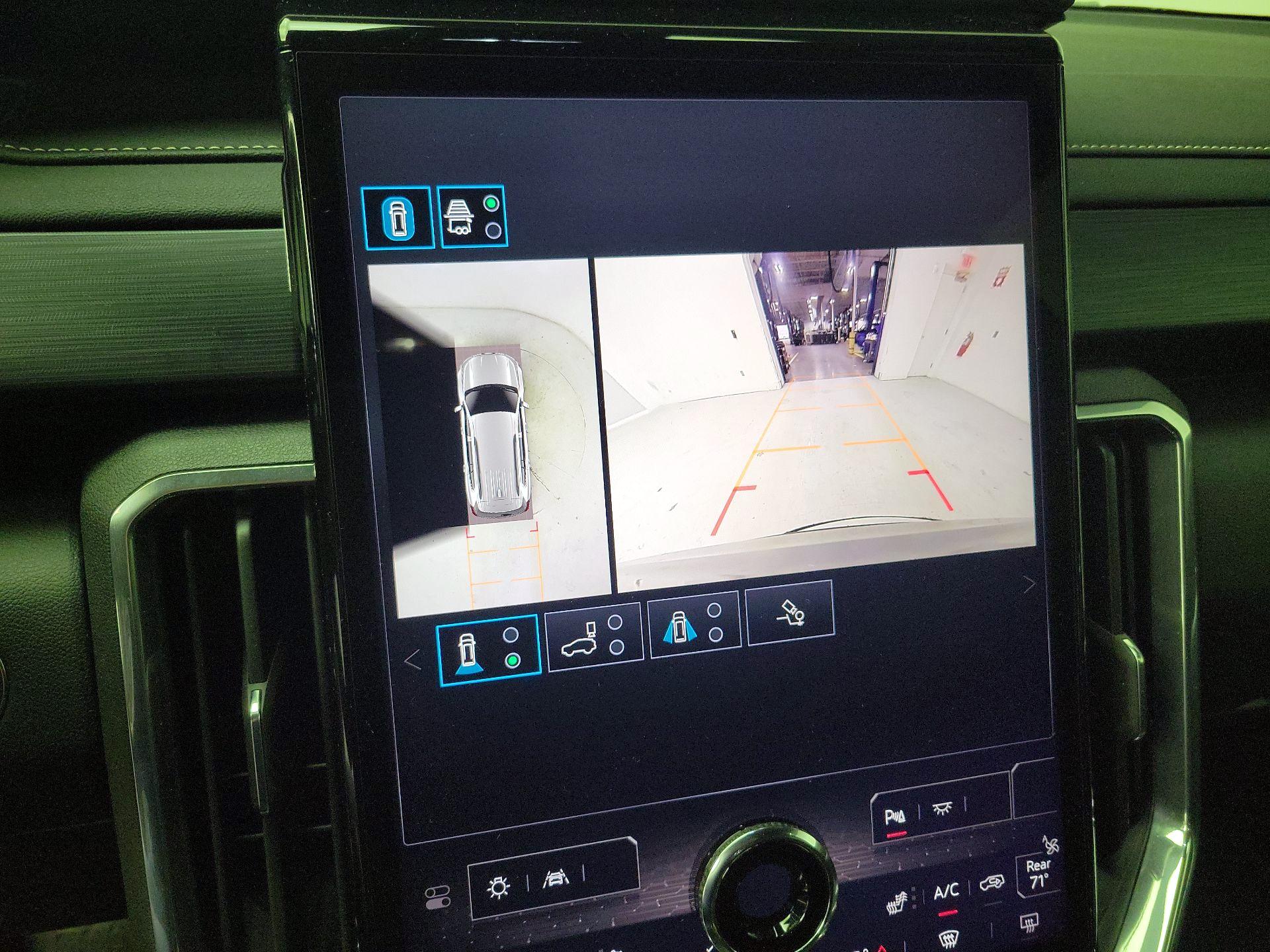 Thumbnail: 2025 GMC Acadia - 15