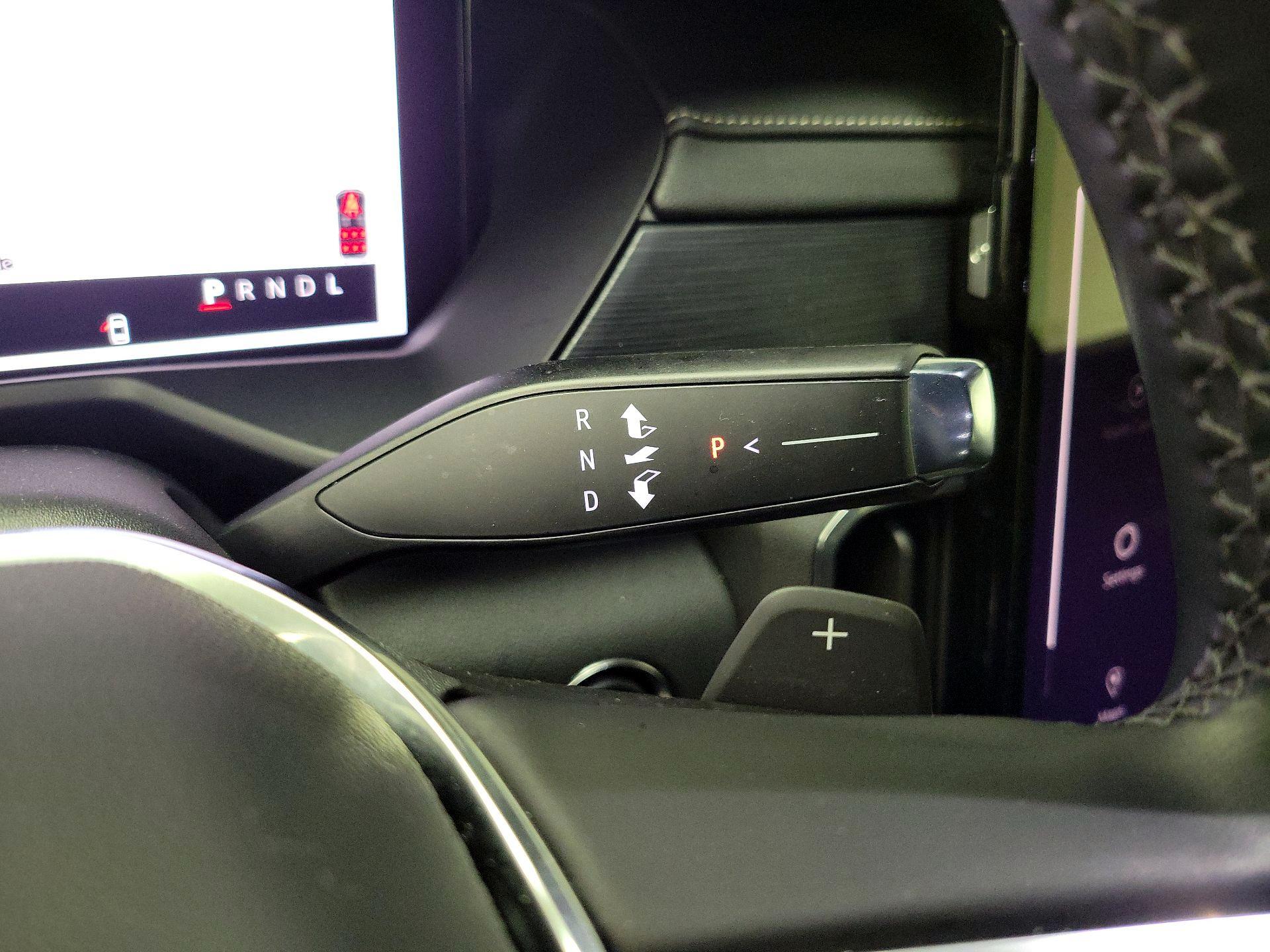 Thumbnail: 2025 GMC Acadia - 18