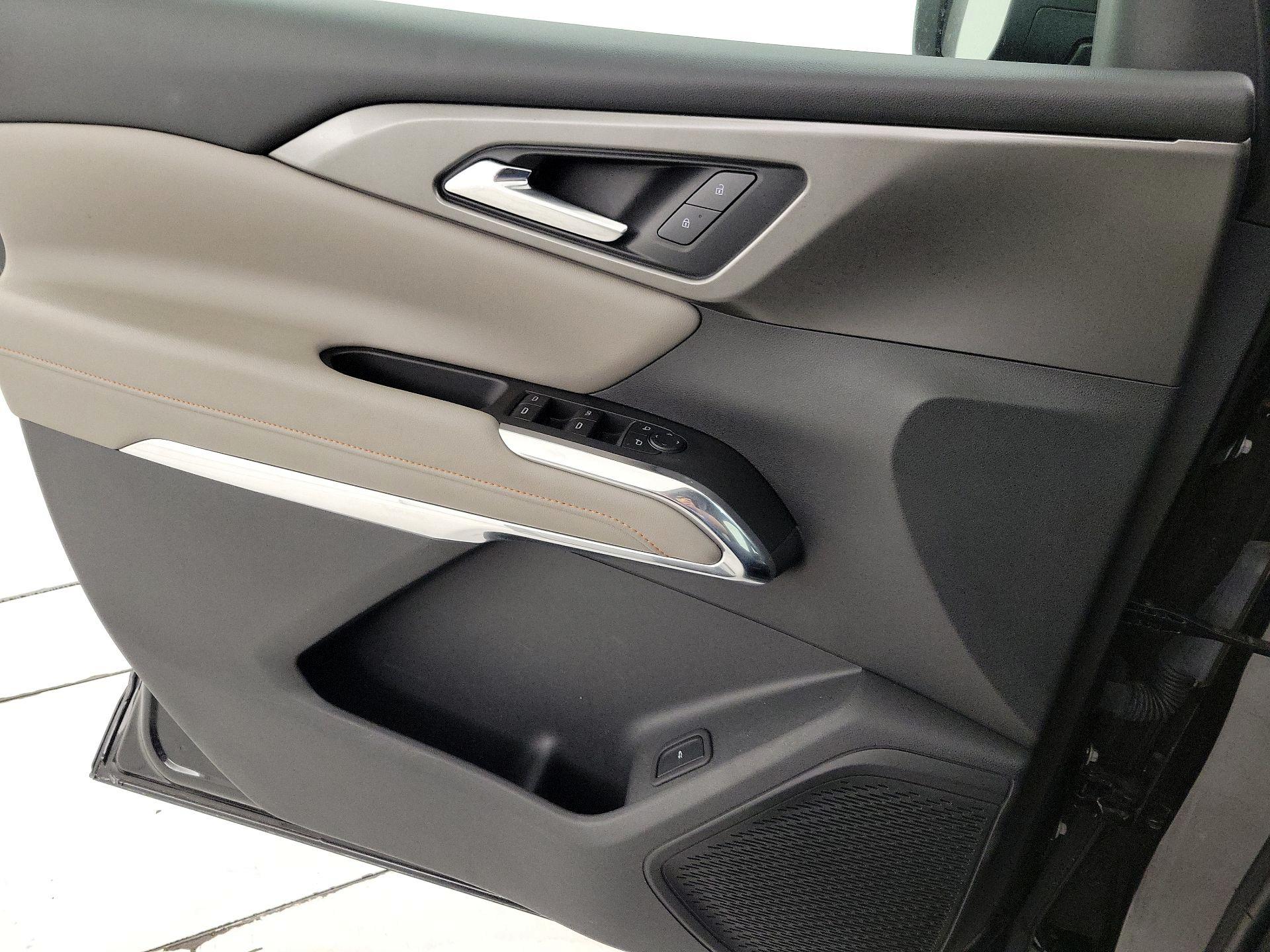 Thumbnail: 2025 Chevrolet Traverse - 12